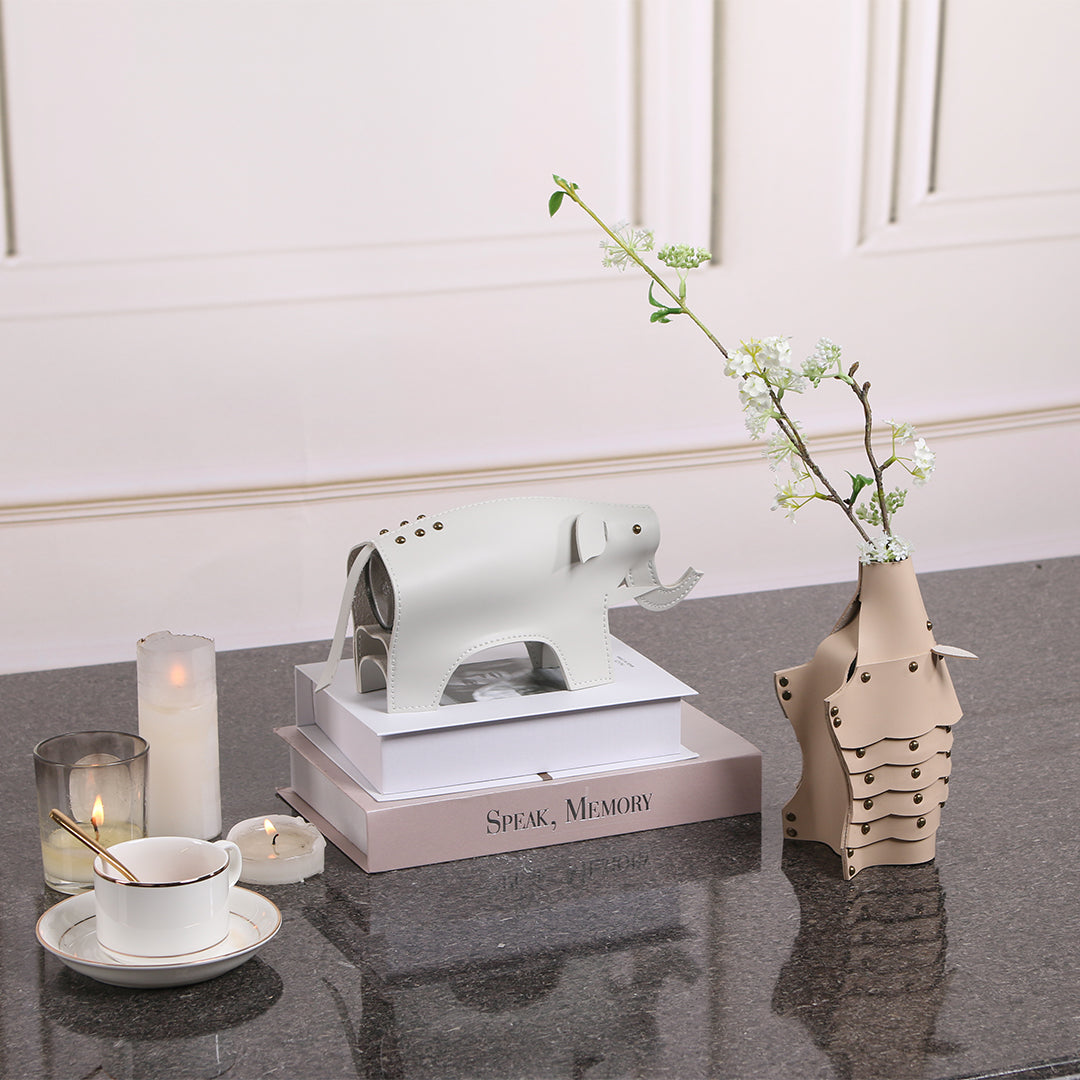 Hedgehog Vase/Sculpture KB3025 - Vases - ebarza Furniture UAE | Shop Modern Furniture in Abu Dhabi & Dubai - مفروشات ايبازرا في الامارات | تسوق اثاث عصري وديكورات مميزة في دبي وابوظبي