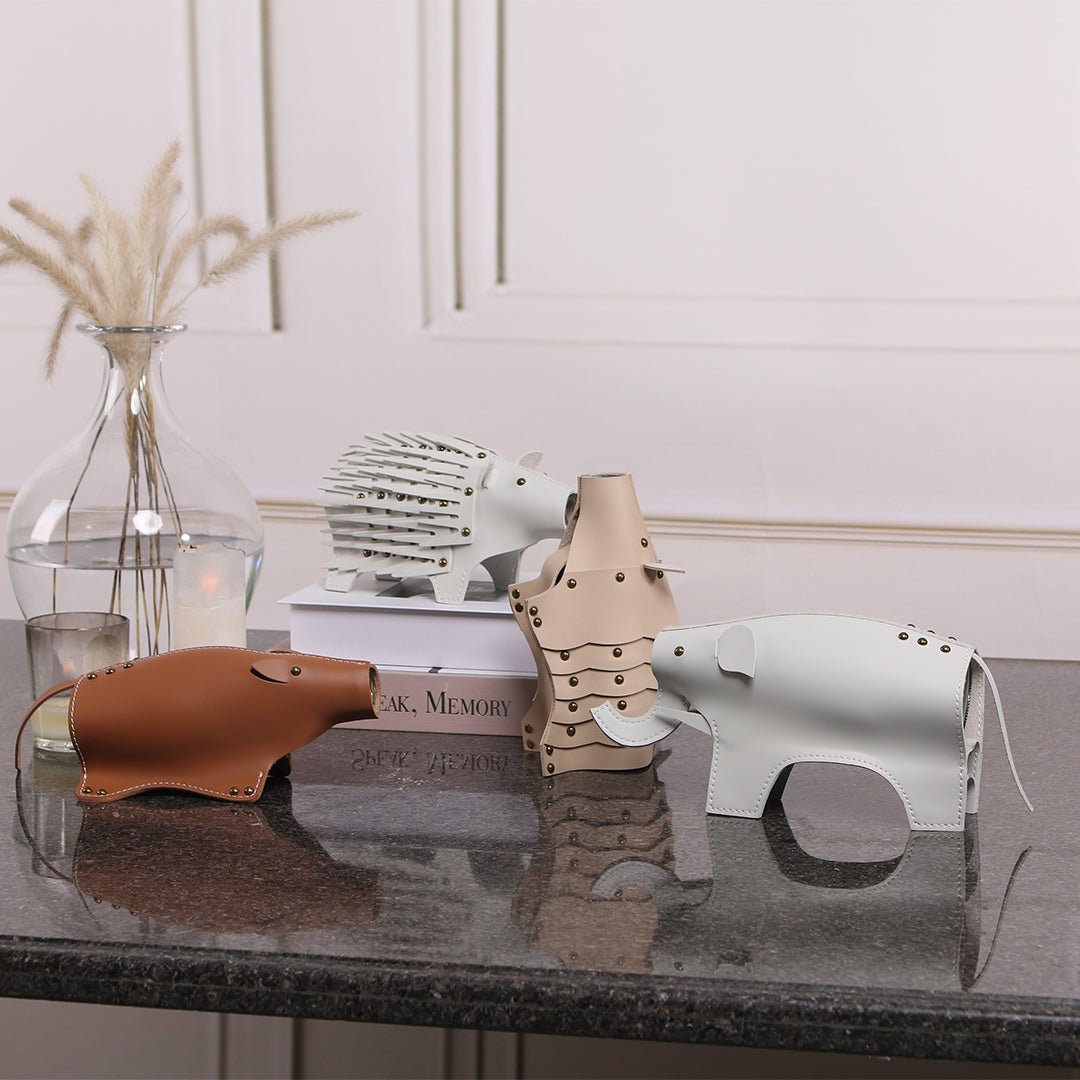 Elephant Vase/Sculpture KB3022 - Vases - ebarza Furniture UAE | Shop Modern Furniture in Abu Dhabi & Dubai - مفروشات ايبازرا في الامارات | تسوق اثاث عصري وديكورات مميزة في دبي وابوظبي