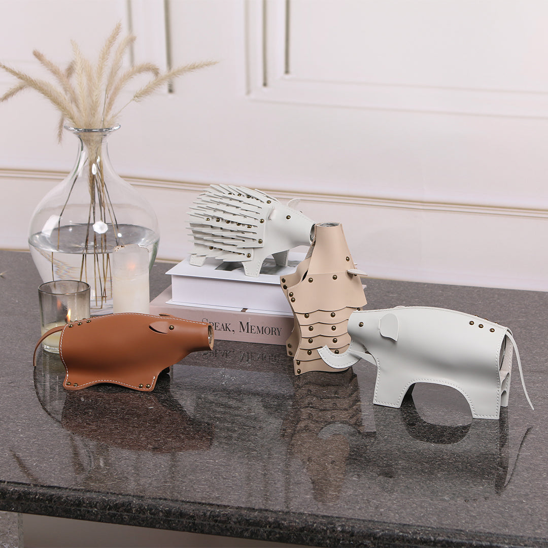 Mouse Vase/Sculpture KB3024 - Vases - ebarza Furniture UAE | Shop Modern Furniture in Abu Dhabi & Dubai - مفروشات ايبازرا في الامارات | تسوق اثاث عصري وديكورات مميزة في دبي وابوظبي