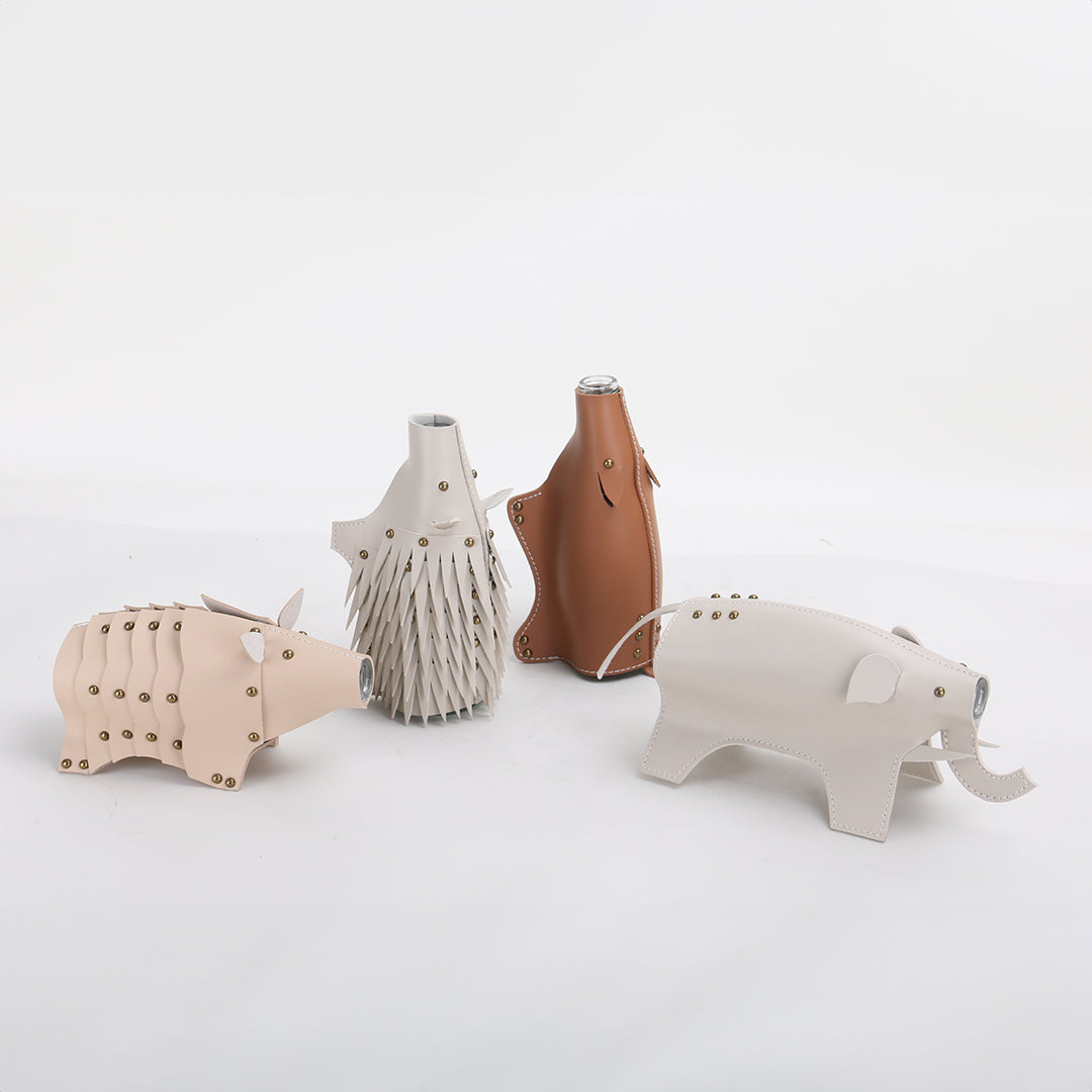 Hedgehog Vase/Sculpture KB3025 - Vases - ebarza Furniture UAE | Shop Modern Furniture in Abu Dhabi & Dubai - مفروشات ايبازرا في الامارات | تسوق اثاث عصري وديكورات مميزة في دبي وابوظبي