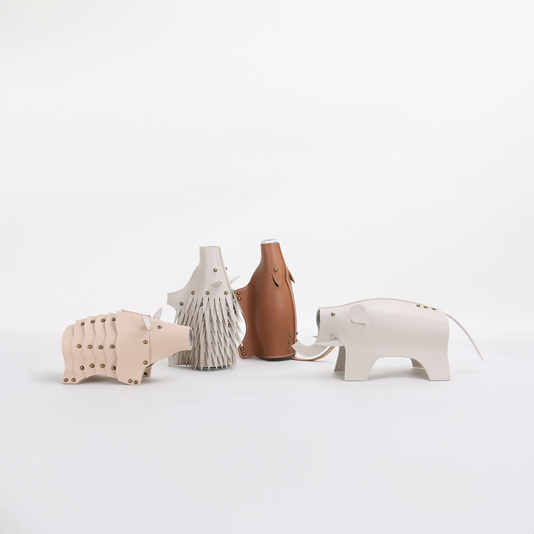 Rhino Vase/Sculpture KB3023 - Vases - ebarza Furniture UAE | Shop Modern Furniture in Abu Dhabi & Dubai - مفروشات ايبازرا في الامارات | تسوق اثاث عصري وديكورات مميزة في دبي وابوظبي