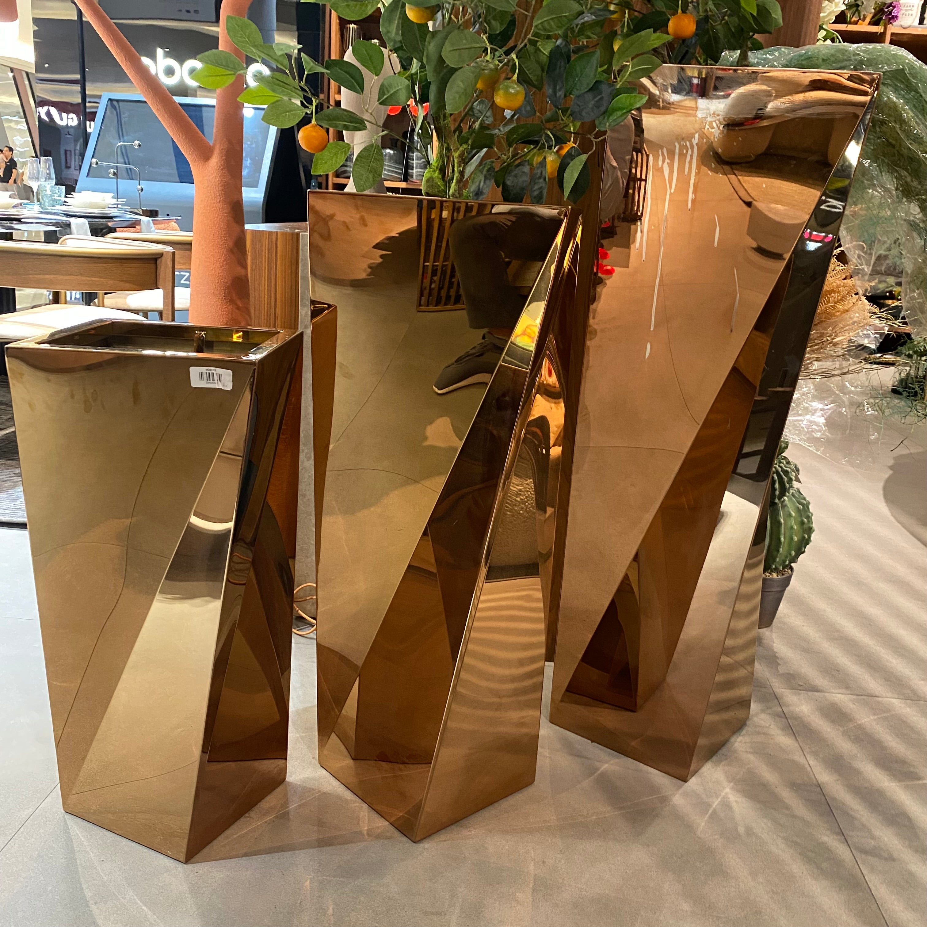 Display Item - Set Of 3 Large Stainless Steel Planter Box Jks090-91-92 Tg-P02-Rg-Nakheel - DISPLAY ITEM - ebarza Furniture UAE | Shop Modern Furniture in Abu Dhabi & Dubai - مفروشات ايبازرا في الامارات | تسوق اثاث عصري وديكورات مميزة في دبي وابوظبي