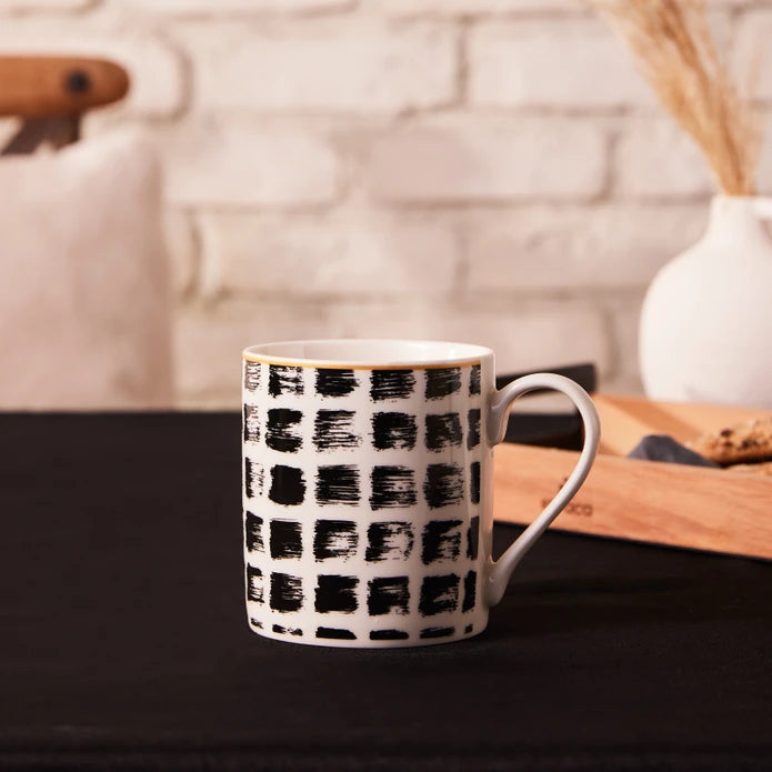 Karaca Square Mug 360 Ml Black 153.09.01.2792 - Mugs - ebarza Furniture UAE | Shop Modern Furniture in Abu Dhabi & Dubai - مفروشات ايبازرا في الامارات | تسوق اثاث عصري وديكورات مميزة في دبي وابوظبي