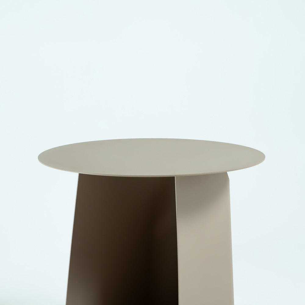Light Brown Side Table GT-551 - Side Tables - ebarza Furniture UAE | Shop Modern Furniture in Abu Dhabi & Dubai - مفروشات ايبازرا في الامارات | تسوق اثاث عصري وديكورات مميزة في دبي وابوظبي