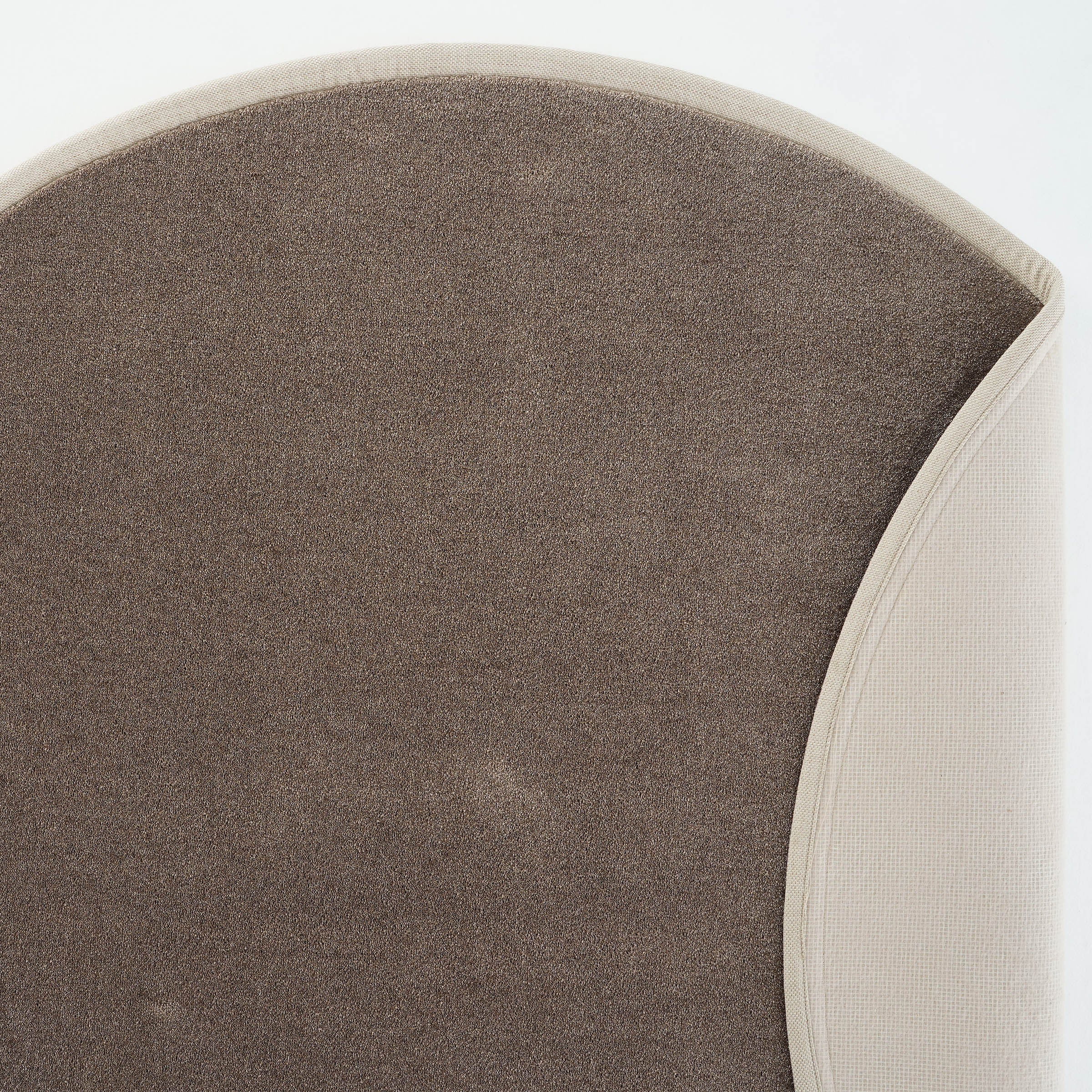 D300 CM BOUNTY 92 MONTEREY Rug 80104 - Rugs - ebarza Furniture UAE | Shop Modern Furniture in Abu Dhabi & Dubai - مفروشات ايبازرا في الامارات | تسوق اثاث عصري وديكورات مميزة في دبي وابوظبي