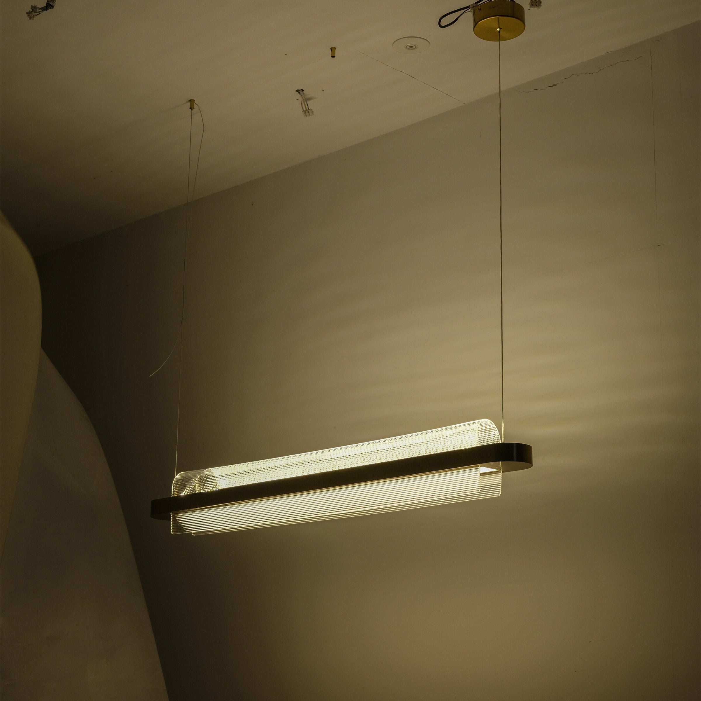 Molten Pearl Pendant Lamp CY-DD-1061 - Pendant Lamps - ebarza Furniture UAE | Shop Modern Furniture in Abu Dhabi & Dubai - مفروشات ايبازرا في الامارات | تسوق اثاث عصري وديكورات مميزة في دبي وابوظبي