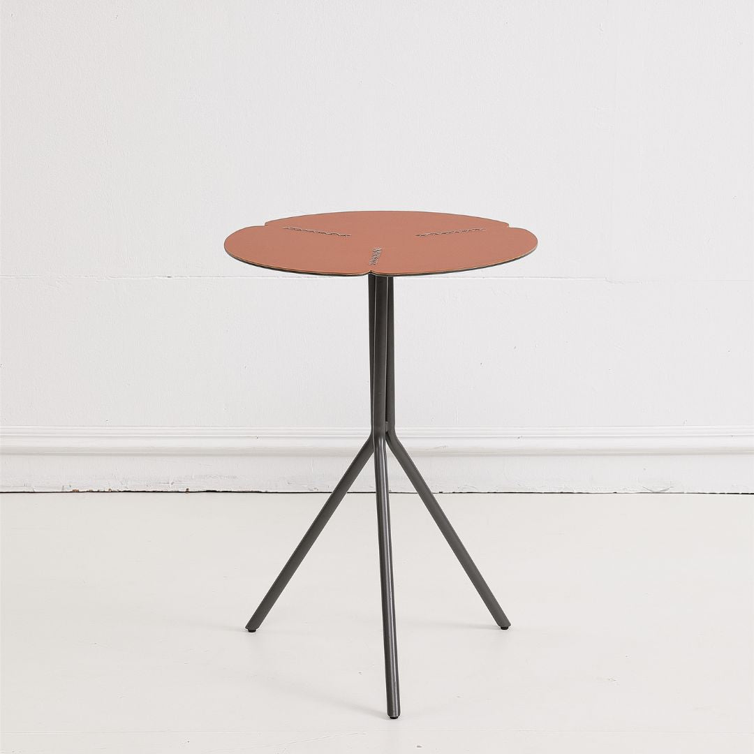 Side table LWL25000 - Side Tables - ebarza Furniture UAE | Shop Modern Furniture in Abu Dhabi & Dubai - مفروشات ايبازرا في الامارات | تسوق اثاث عصري وديكورات مميزة في دبي وابوظبي