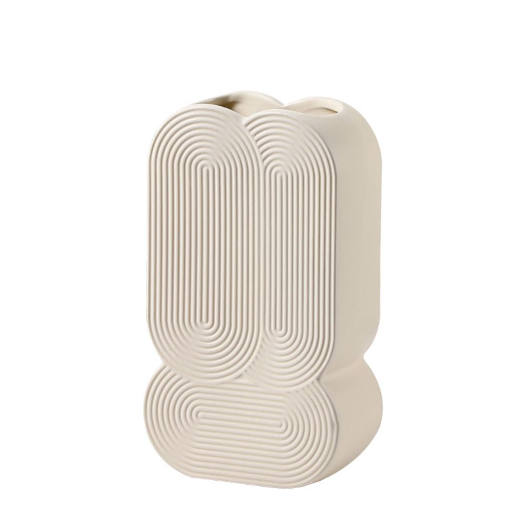 Spiral Pattern Ceramic Vase -B FD-D24100 - Vases - ebarza Furniture UAE | Shop Modern Furniture in Abu Dhabi & Dubai - مفروشات ايبازرا في الامارات | تسوق اثاث عصري وديكورات مميزة في دبي وابوظبي