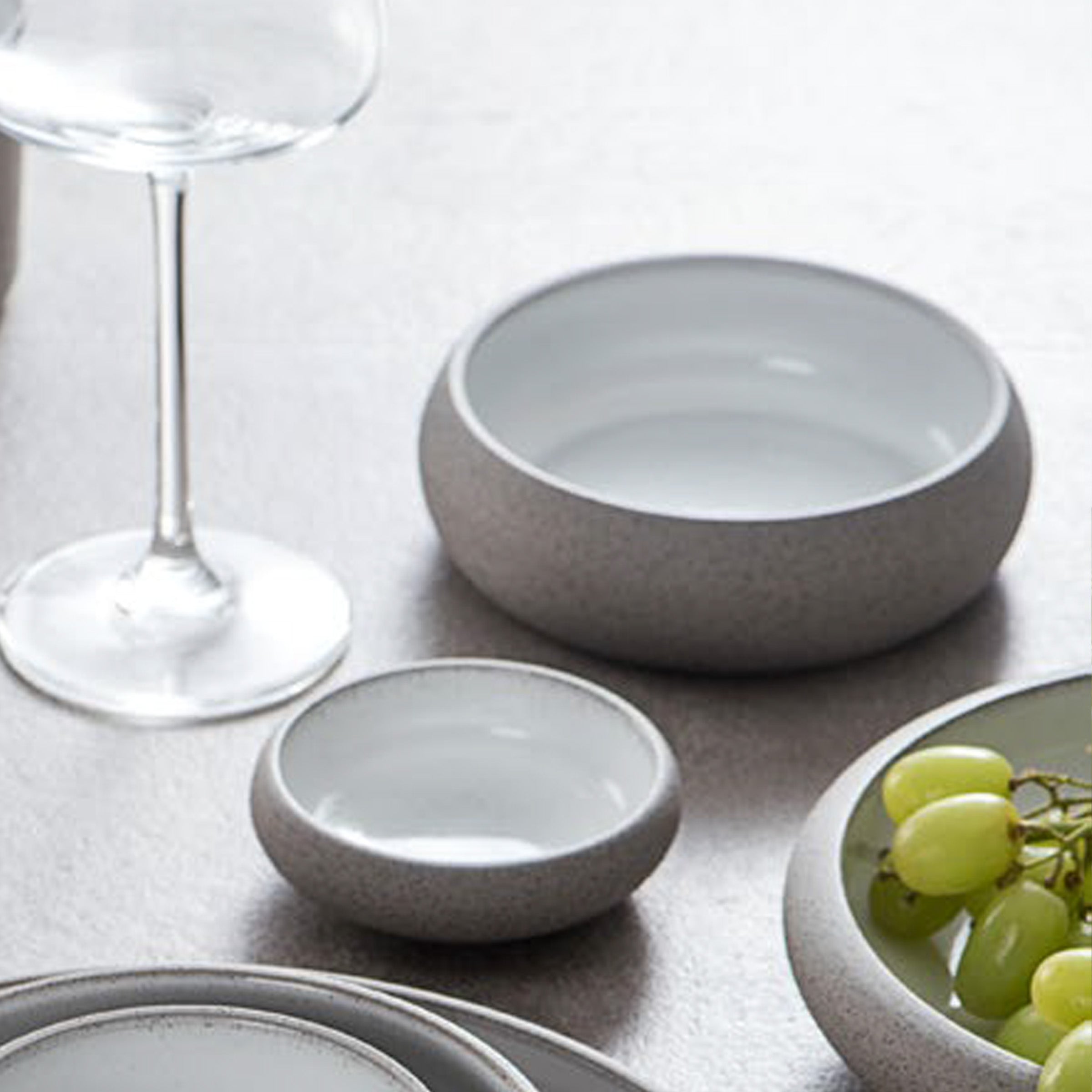 Nordic Western Round plate 3.75 E746-O-06004 3.75 - Plates - ebarza Furniture UAE | Shop Modern Furniture in Abu Dhabi & Dubai - مفروشات ايبازرا في الامارات | تسوق اثاث عصري وديكورات مميزة في دبي وابوظبي