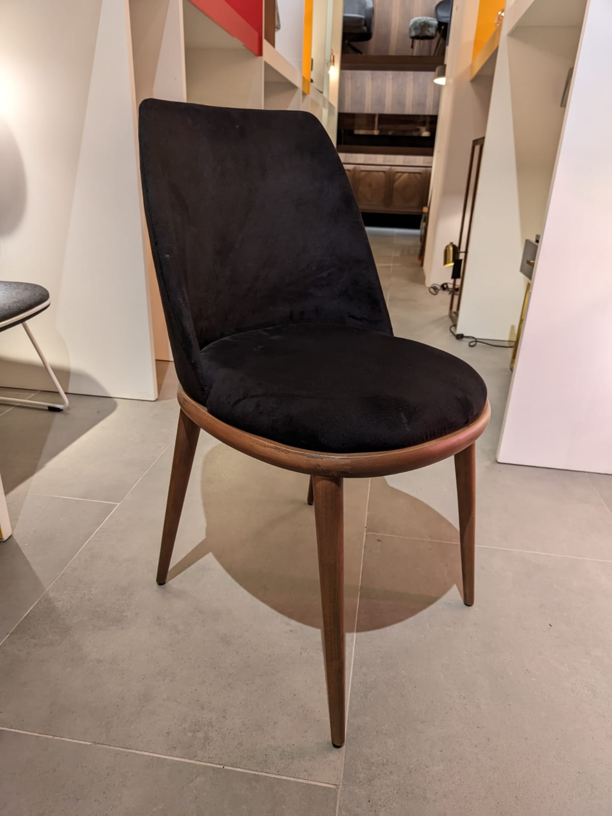 Display Item - Luna Dining Chair Luna chairYAS - DISPLAY ITEM - ebarza Furniture UAE | Shop Modern Furniture in Abu Dhabi & Dubai - مفروشات ايبازرا في الامارات | تسوق اثاث عصري وديكورات مميزة في دبي وابوظبي