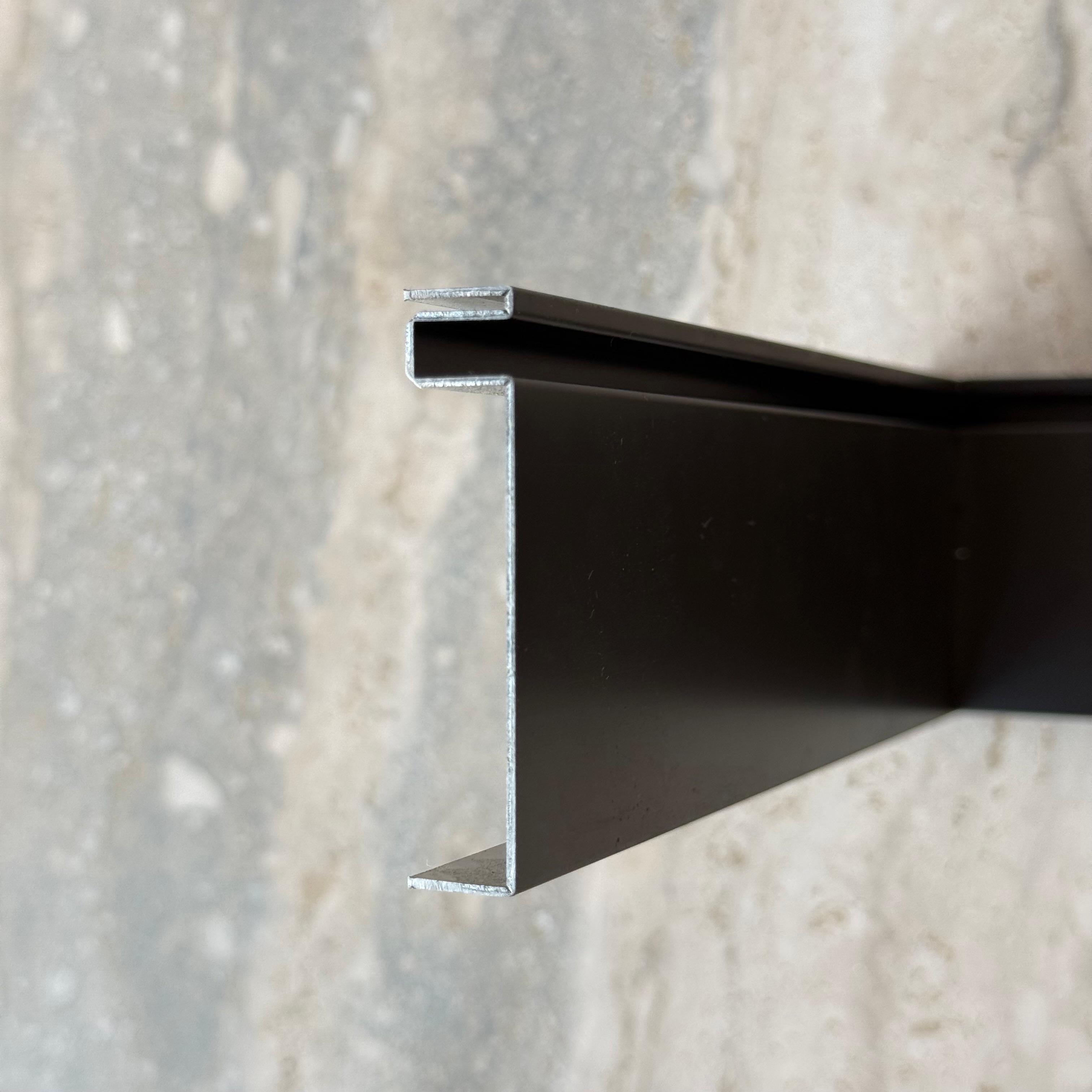 R0 (6cm) Internal Corner Skirting Accessories - Black - PR0024 - wall-panels-profiles - ebarza Furniture UAE | Shop Modern Furniture in Abu Dhabi & Dubai - مفروشات ايبازرا في الامارات | تسوق اثاث عصري وديكورات مميزة في دبي وابوظبي