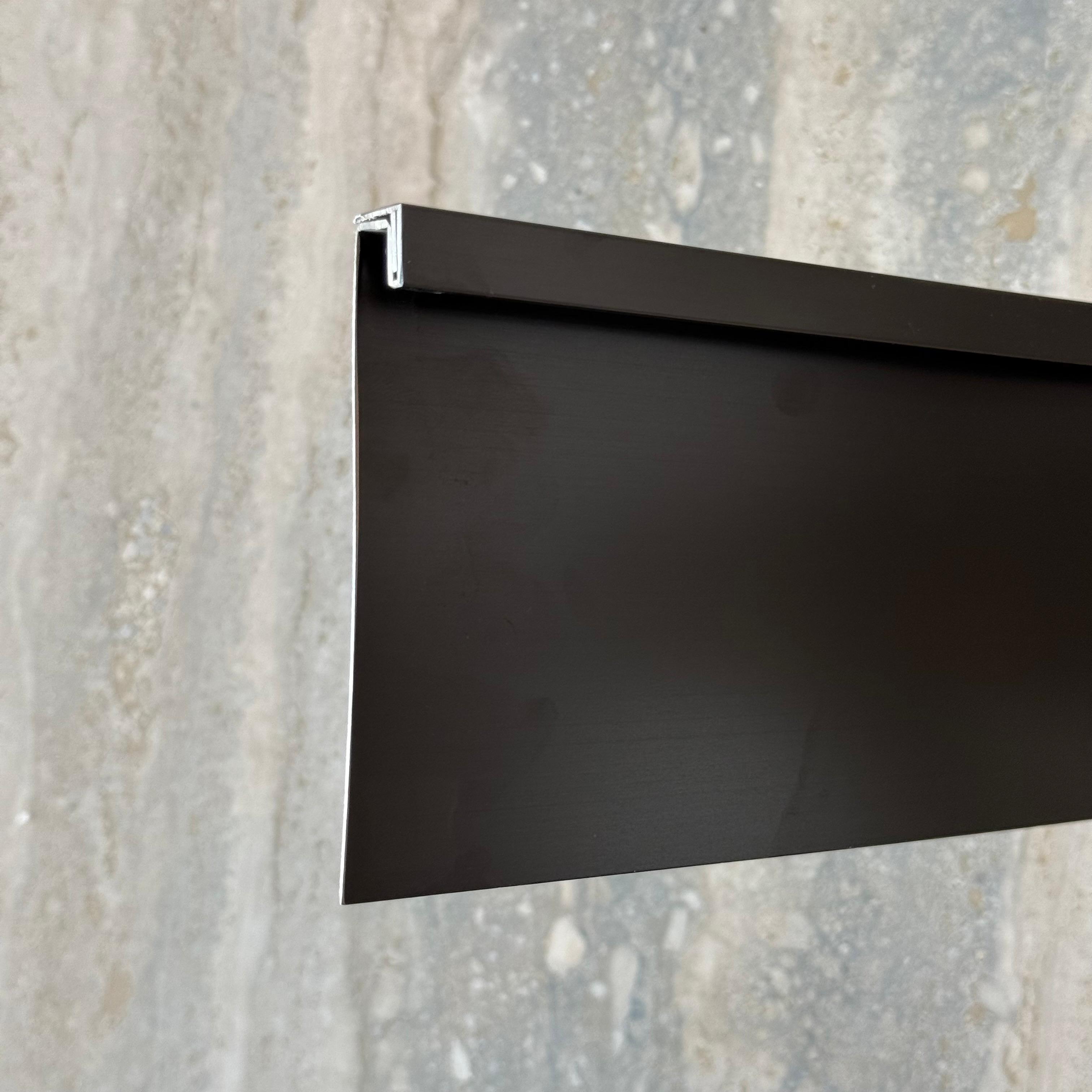 R200 (10cm) Internal Corner Skirting Accessories - Black - PR0012 - wall-panels-profiles - ebarza Furniture UAE | Shop Modern Furniture in Abu Dhabi & Dubai - مفروشات ايبازرا في الامارات | تسوق اثاث عصري وديكورات مميزة في دبي وابوظبي