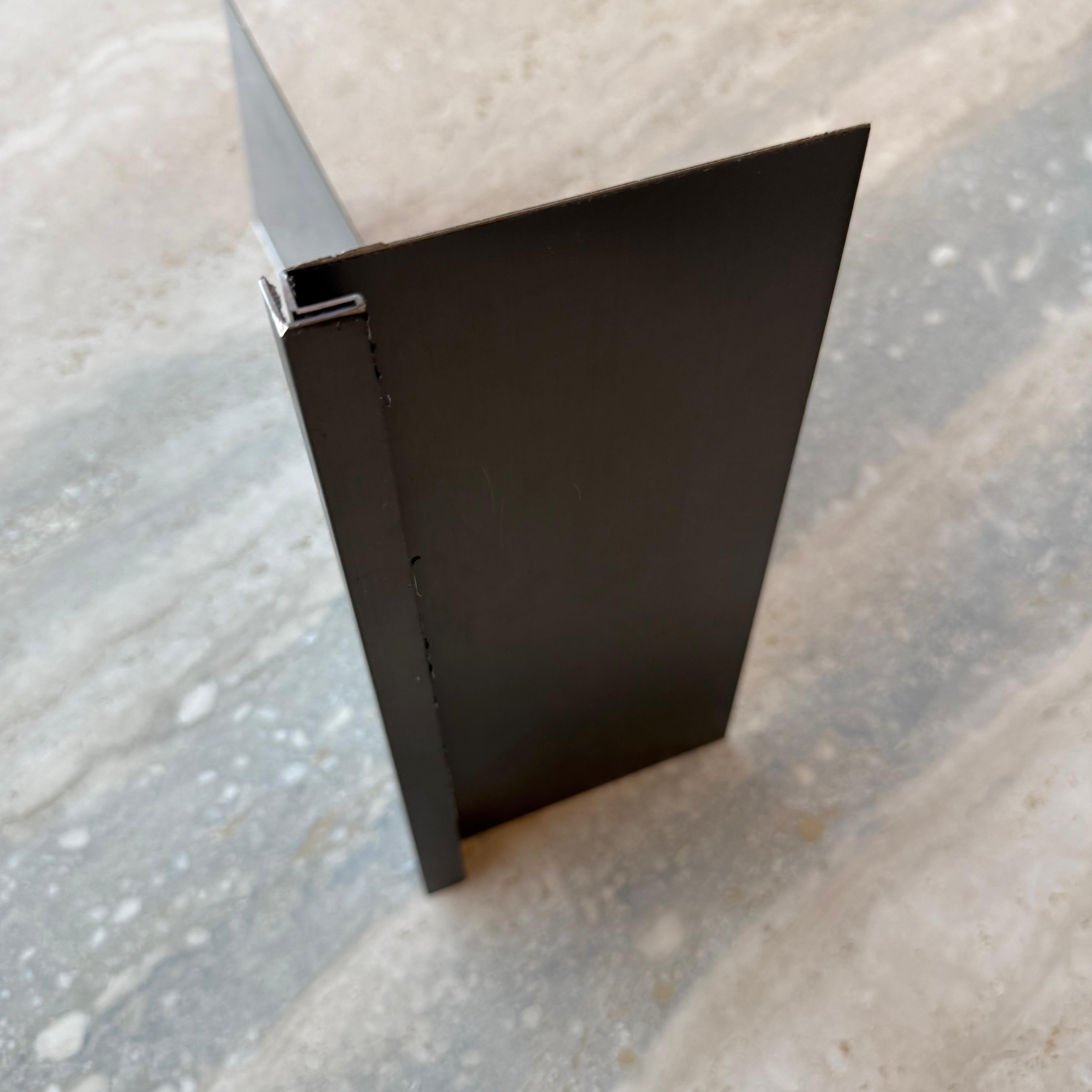 0.8mm Thickness (10cm) Stainless Steel Skirting Profile - Black - PR0020 - wall-panels-profiles - ebarza Furniture UAE | Shop Modern Furniture in Abu Dhabi & Dubai - مفروشات ايبازرا في الامارات | تسوق اثاث عصري وديكورات مميزة في دبي وابوظبي