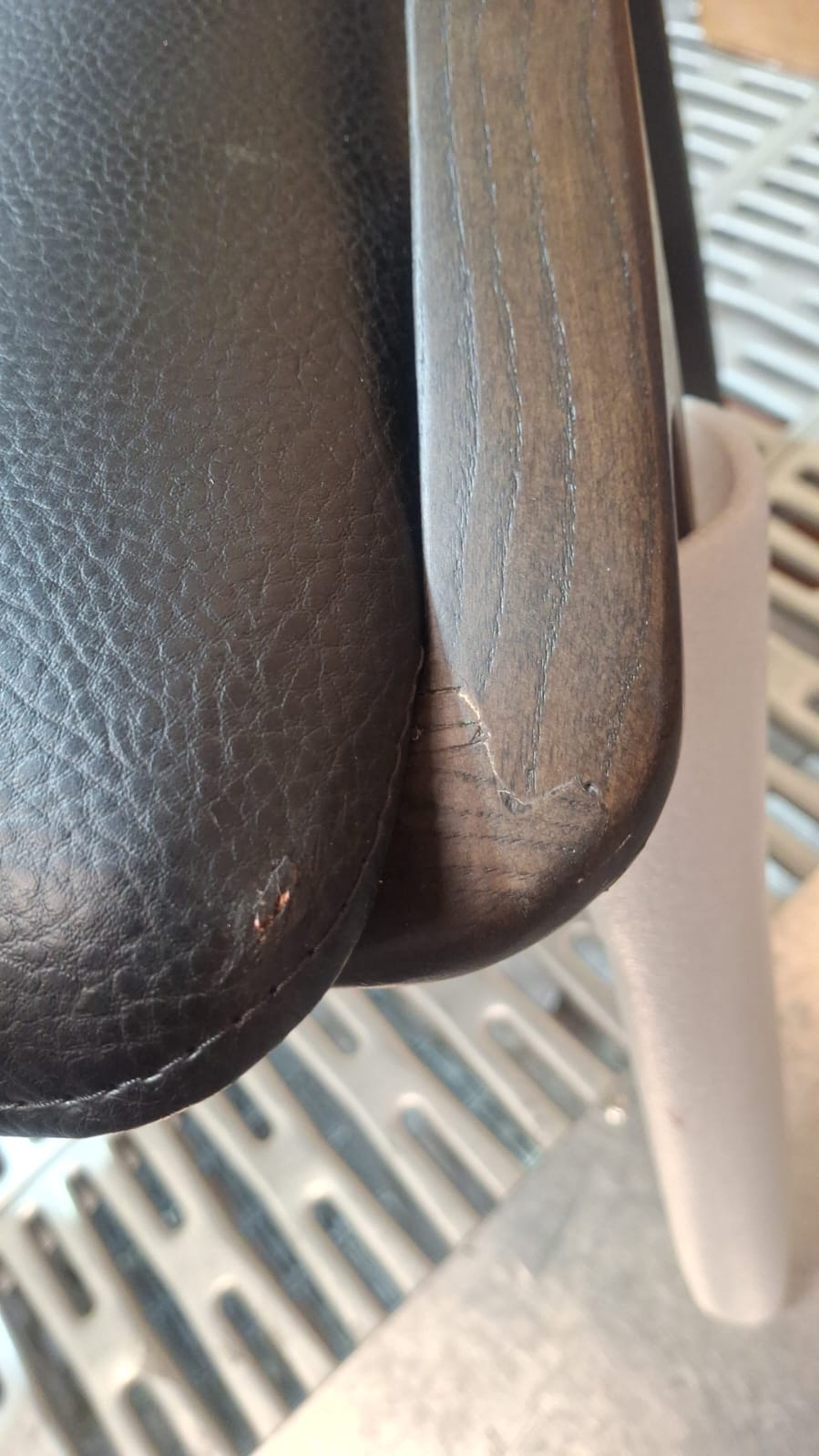 Display Item - Miranda Solid Ash Wood Chair Miranda-B-0705 - DISPLAY ITEM - ebarza Furniture UAE | Shop Modern Furniture in Abu Dhabi & Dubai - مفروشات ايبازرا في الامارات | تسوق اثاث عصري وديكورات مميزة في دبي وابوظبي