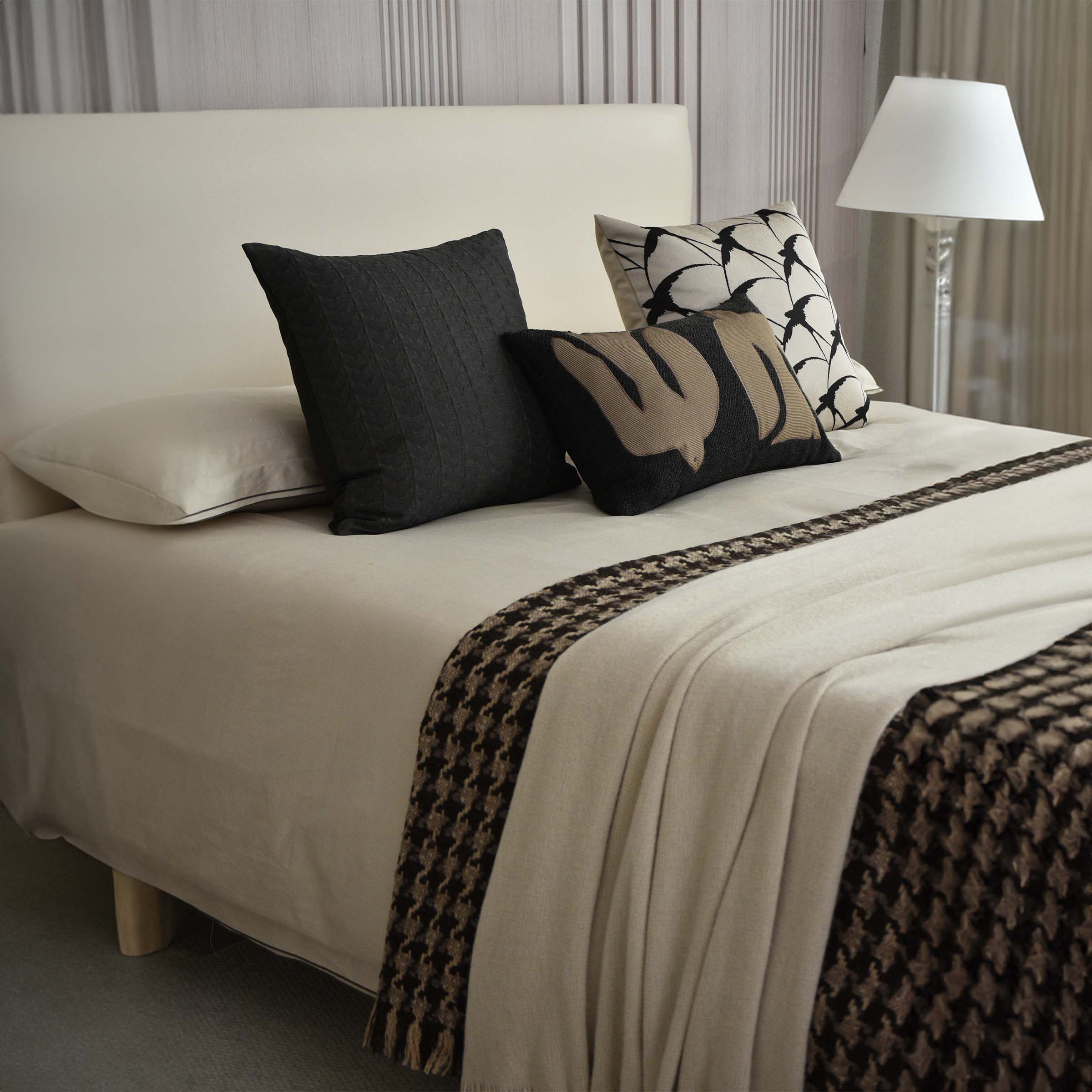 Zora Full Bedding Set EBB029 - Bedding - ebarza Furniture UAE | Shop Modern Furniture in Abu Dhabi & Dubai - مفروشات ايبازرا في الامارات | تسوق اثاث عصري وديكورات مميزة في دبي وابوظبي