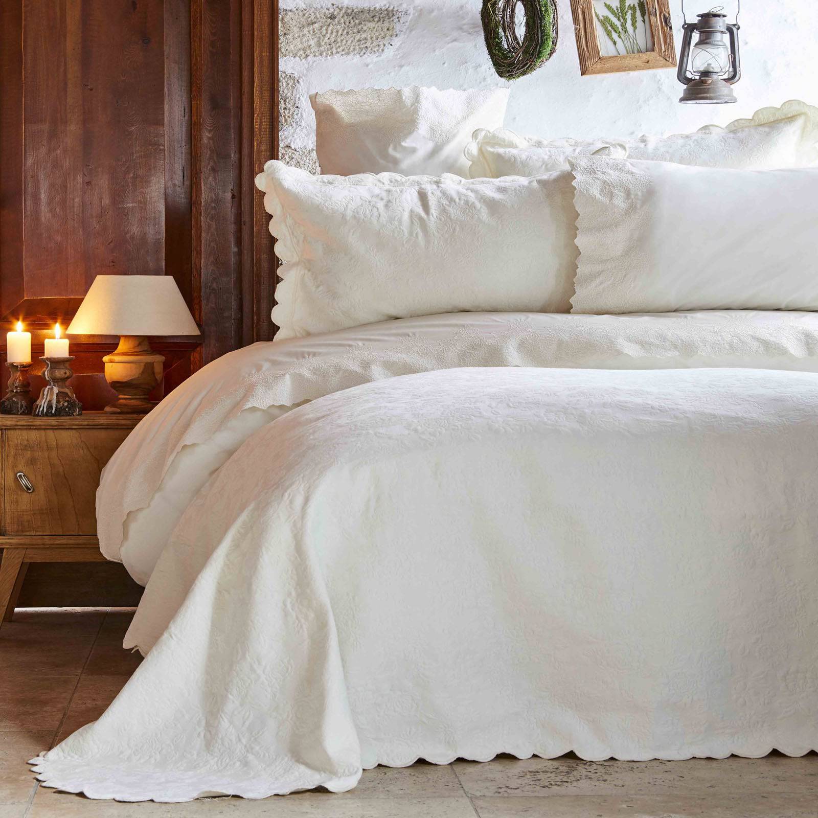 Alice Krem Cift Set 200.12.01.0099 - Bedding - ebarza Furniture UAE | Shop Modern Furniture in Abu Dhabi & Dubai - مفروشات ايبازرا في الامارات | تسوق اثاث عصري وديكورات مميزة في دبي وابوظبي