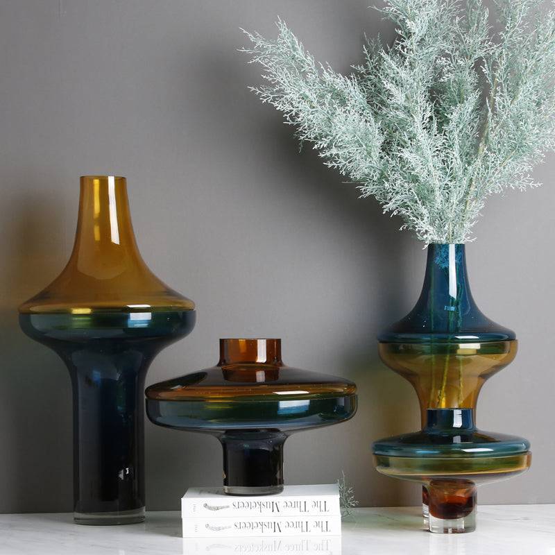 Amber & Blue Glass Vase FL-Zs254C - Vases - ebarza Furniture UAE | Shop Modern Furniture in Abu Dhabi & Dubai - مفروشات ايبازرا في الامارات | تسوق اثاث عصري وديكورات مميزة في دبي وابوظبي