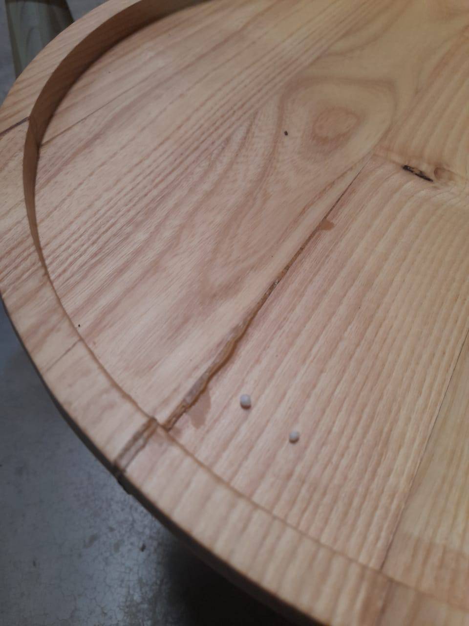 As Is Bondy Solid Wood Coffee Table Bon-N - DISPLAY ITEM - ebarza Furniture UAE | Shop Modern Furniture in Abu Dhabi & Dubai - مفروشات ايبازرا في الامارات | تسوق اثاث عصري وديكورات مميزة في دبي وابوظبي