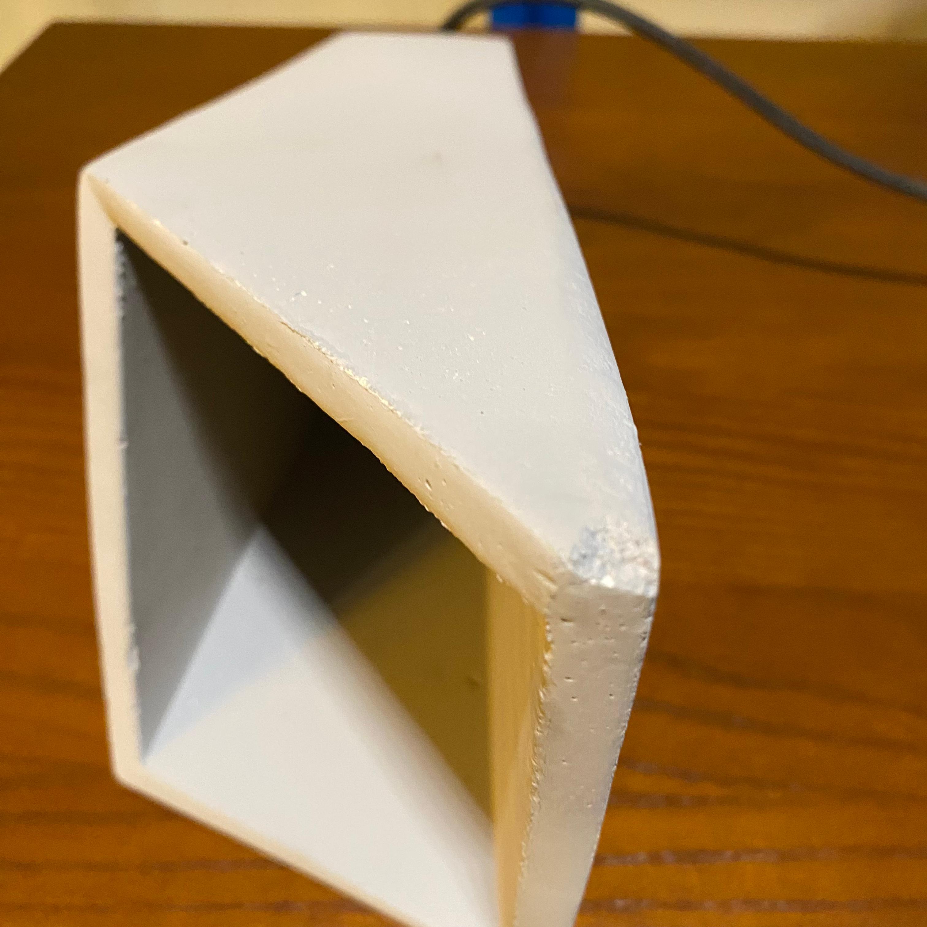 As Is - Moto Concrete Lamp Bpmt20 - DISPLAY ITEM - ebarza Furniture UAE | Shop Modern Furniture in Abu Dhabi & Dubai - مفروشات ايبازرا في الامارات | تسوق اثاث عصري وديكورات مميزة في دبي وابوظبي