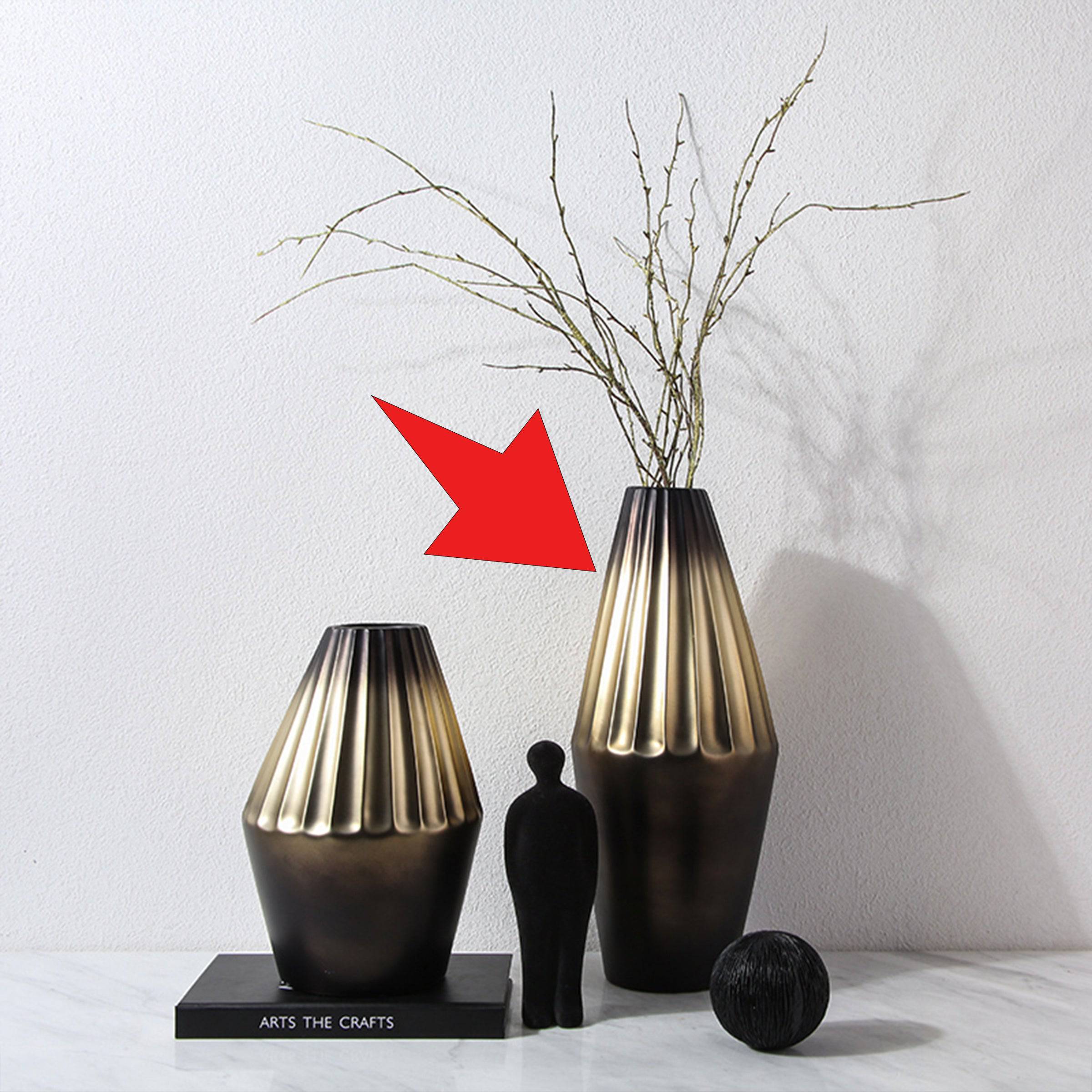 Black Gold Bottle-A Fa-D1943A - Vases - ebarza Furniture UAE | Shop Modern Furniture in Abu Dhabi & Dubai - مفروشات ايبازرا في الامارات | تسوق اثاث عصري وديكورات مميزة في دبي وابوظبي
