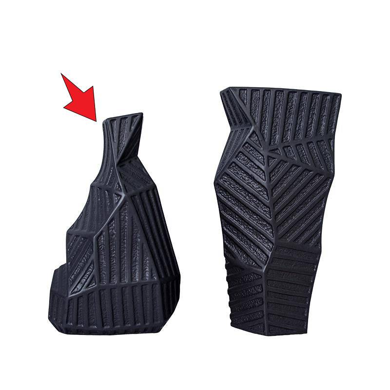 Black Patchwork Vase-B Fa-D2139A - Vases - ebarza Furniture UAE | Shop Modern Furniture in Abu Dhabi & Dubai - مفروشات ايبازرا في الامارات | تسوق اثاث عصري وديكورات مميزة في دبي وابوظبي