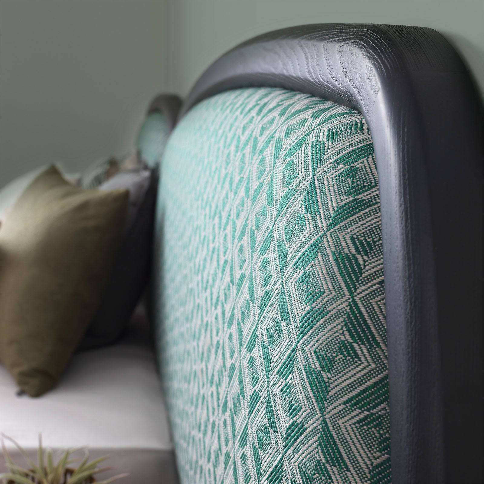 Bug Bedstead + 2 Nightstand Tables Bug-Bed - Bedroom Sets - ebarza Furniture UAE | Shop Modern Furniture in Abu Dhabi & Dubai - مفروشات ايبازرا في الامارات | تسوق اثاث عصري وديكورات مميزة في دبي وابوظبي