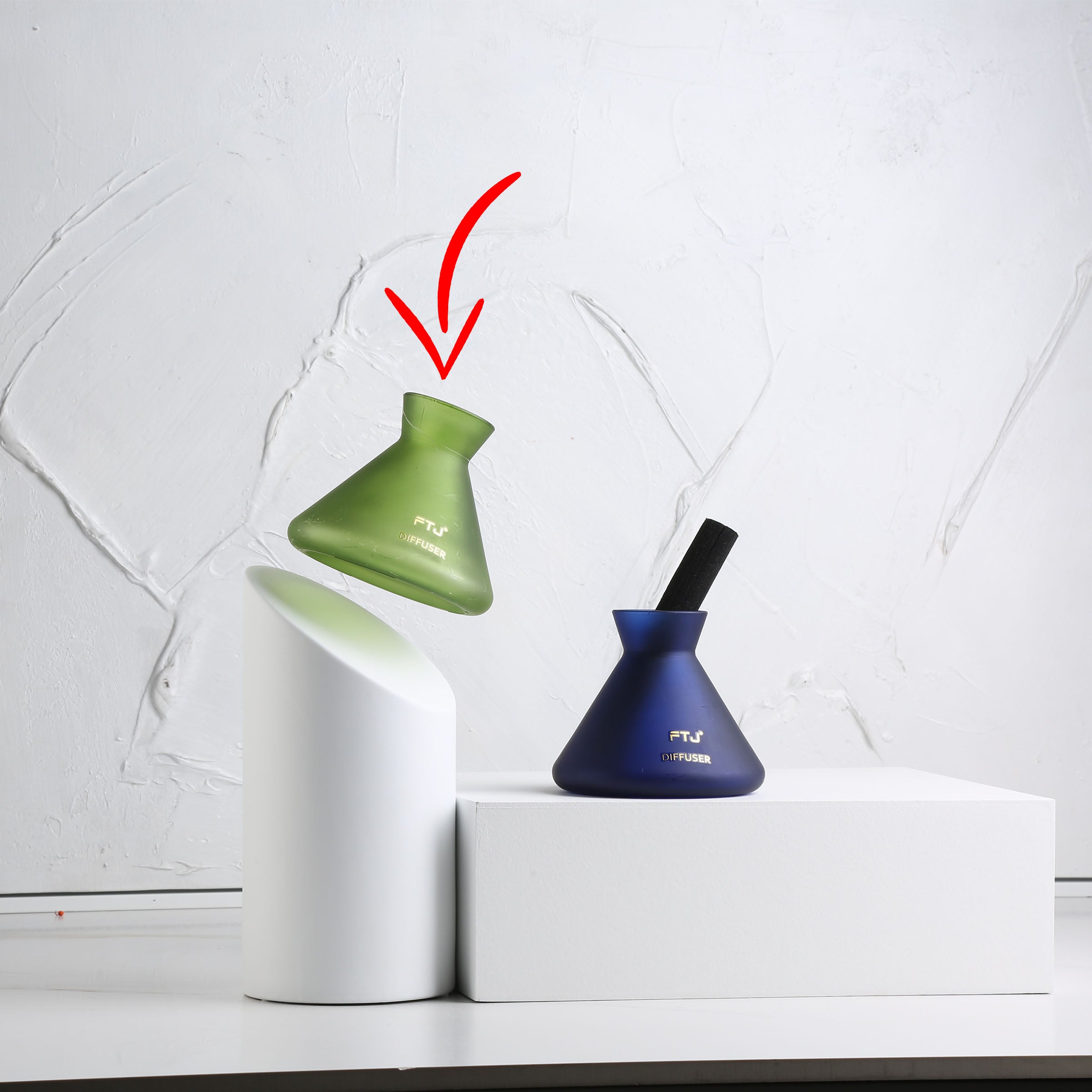 Colorful series- frosted green FD-FTJ039 - Stick Diffusers - ebarza Furniture UAE | Shop Modern Furniture in Abu Dhabi & Dubai - مفروشات ايبازرا في الامارات | تسوق اثاث عصري وديكورات مميزة في دبي وابوظبي