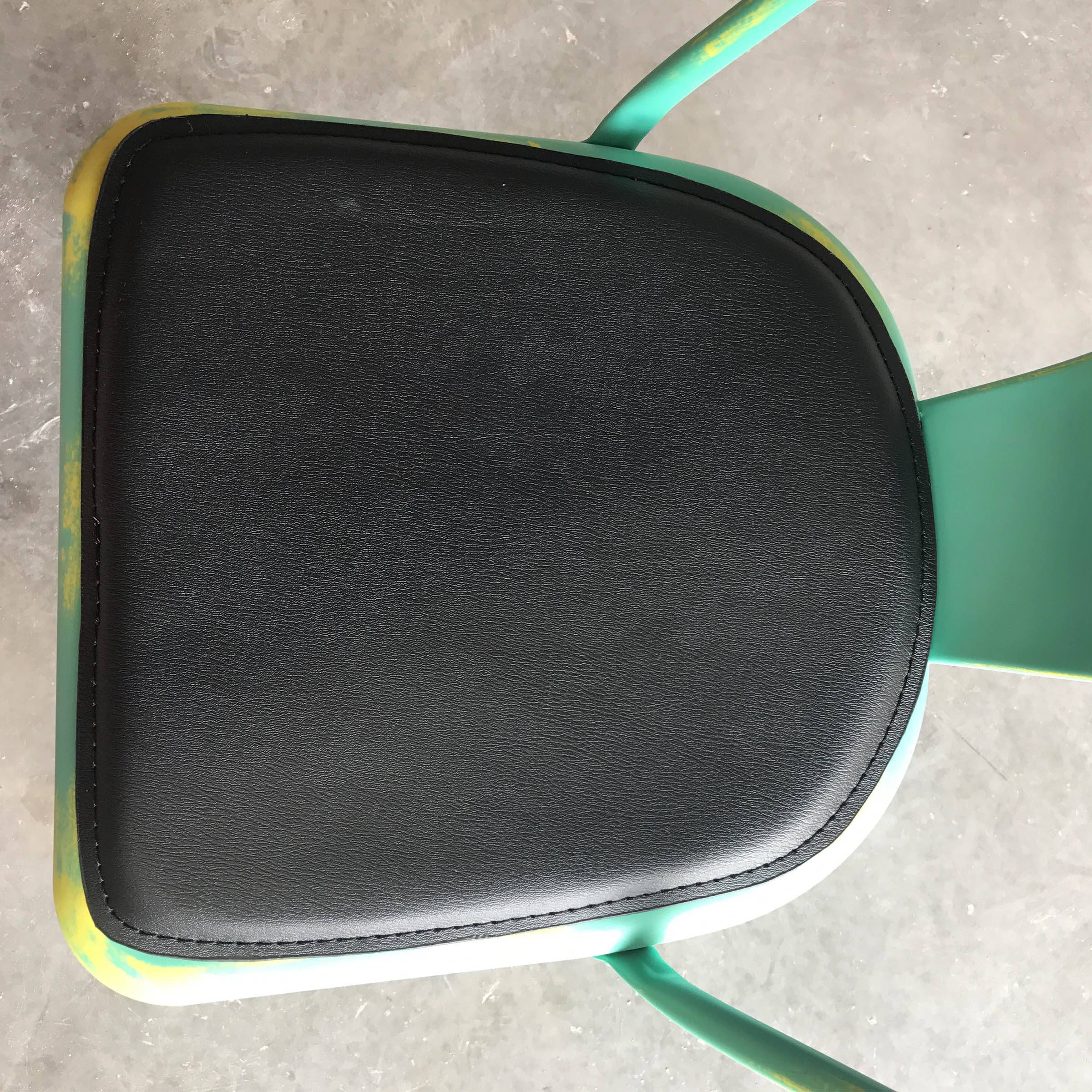 Distressed Antique Vintage Dinning Chair T01-Bl Mc-001R-Gr - Chairs - ebarza Furniture UAE | Shop Modern Furniture in Abu Dhabi & Dubai - مفروشات ايبازرا في الامارات | تسوق اثاث عصري وديكورات مميزة في دبي وابوظبي