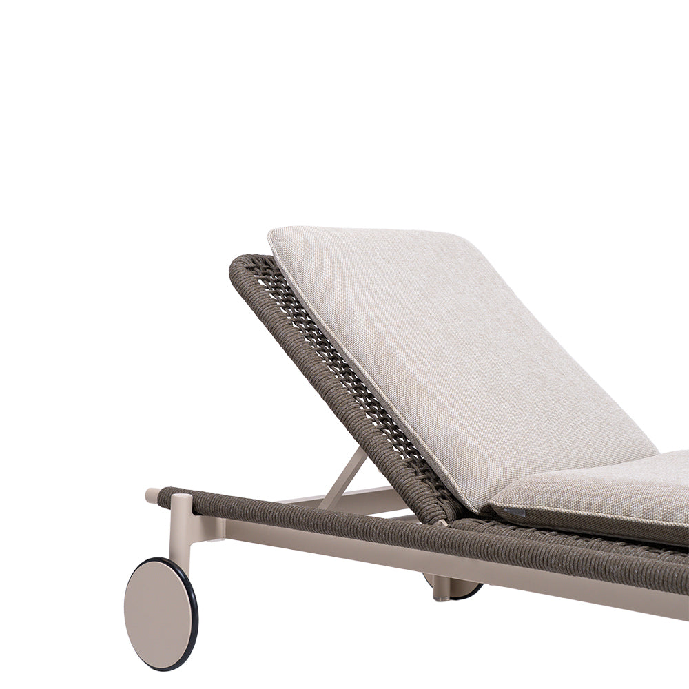 DUBLIN SUNBED WITH WHEELS AS2004N59ROP - Sunloungers - ebarza Furniture UAE | Shop Modern Furniture in Abu Dhabi & Dubai - مفروشات ايبازرا في الامارات | تسوق اثاث عصري وديكورات مميزة في دبي وابوظبي