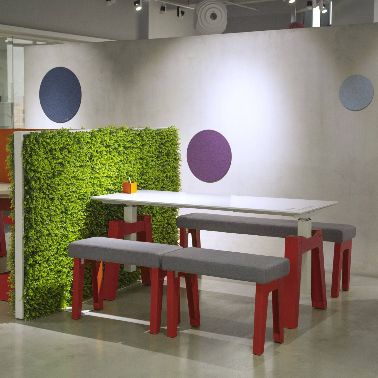 Ebarza Hydraulic Meeting Table -Red - Office Desks - ebarza Furniture UAE | Shop Modern Furniture in Abu Dhabi & Dubai - مفروشات ايبازرا في الامارات | تسوق اثاث عصري وديكورات مميزة في دبي وابوظبي