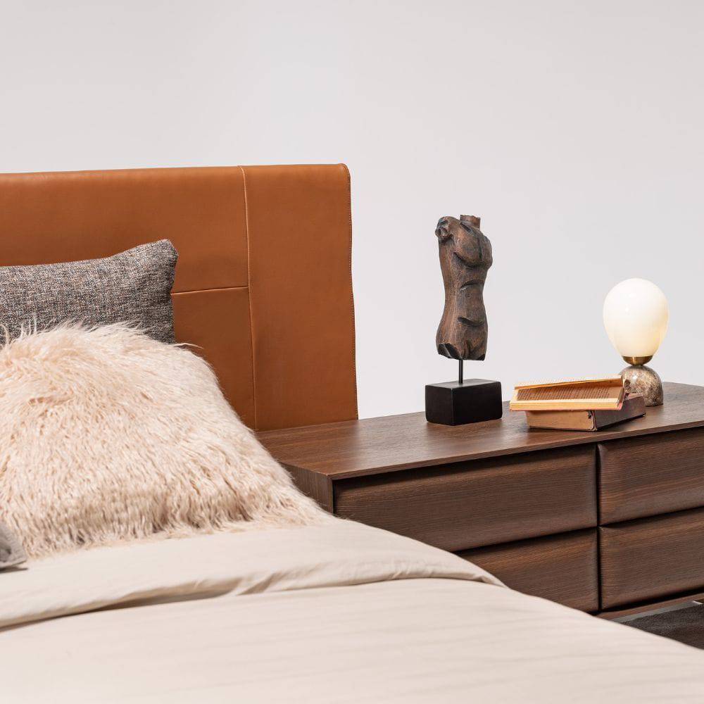 Display Item - Era King Size Bedstead Era-Bed Nakheel - DISPLAY ITEM - ebarza Furniture UAE | Shop Modern Furniture in Abu Dhabi & Dubai - مفروشات ايبازرا في الامارات | تسوق اثاث عصري وديكورات مميزة في دبي وابوظبي