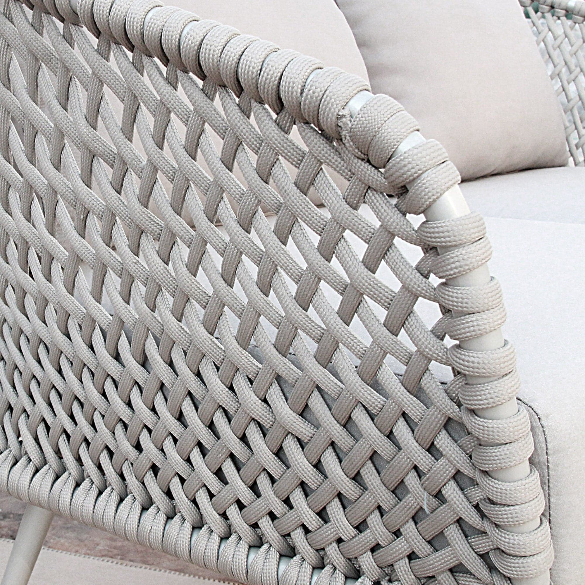 Display Item - Evolve Outdoor Armchair 28510301-YAS - DISPLAY ITEM - ebarza Furniture UAE | Shop Modern Furniture in Abu Dhabi & Dubai - مفروشات ايبازرا في الامارات | تسوق اثاث عصري وديكورات مميزة في دبي وابوظبي