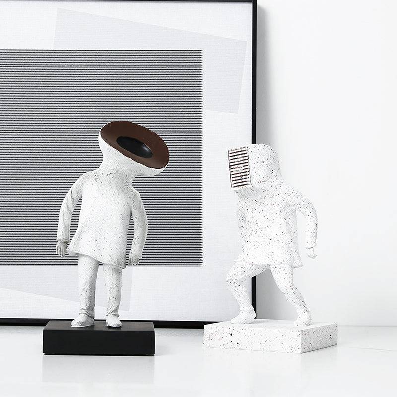Faceless Man B Fc-Sz21100B - Home Decor Figurines - ebarza Furniture UAE | Shop Modern Furniture in Abu Dhabi & Dubai - مفروشات ايبازرا في الامارات | تسوق اثاث عصري وديكورات مميزة في دبي وابوظبي