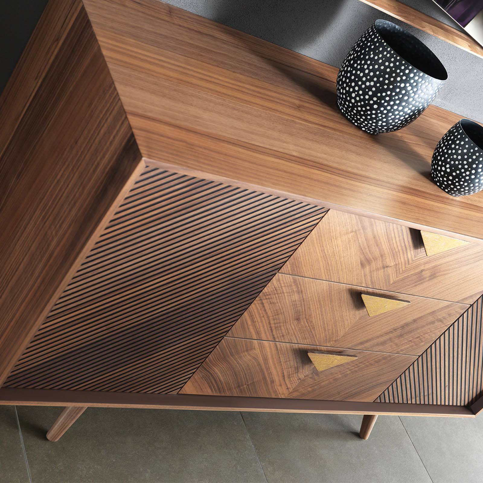 Florya Dresser+Mirror Florya009-Dresser+Mirror - Dressers and Mirrors - ebarza Furniture UAE | Shop Modern Furniture in Abu Dhabi & Dubai - مفروشات ايبازرا في الامارات | تسوق اثاث عصري وديكورات مميزة في دبي وابوظبي