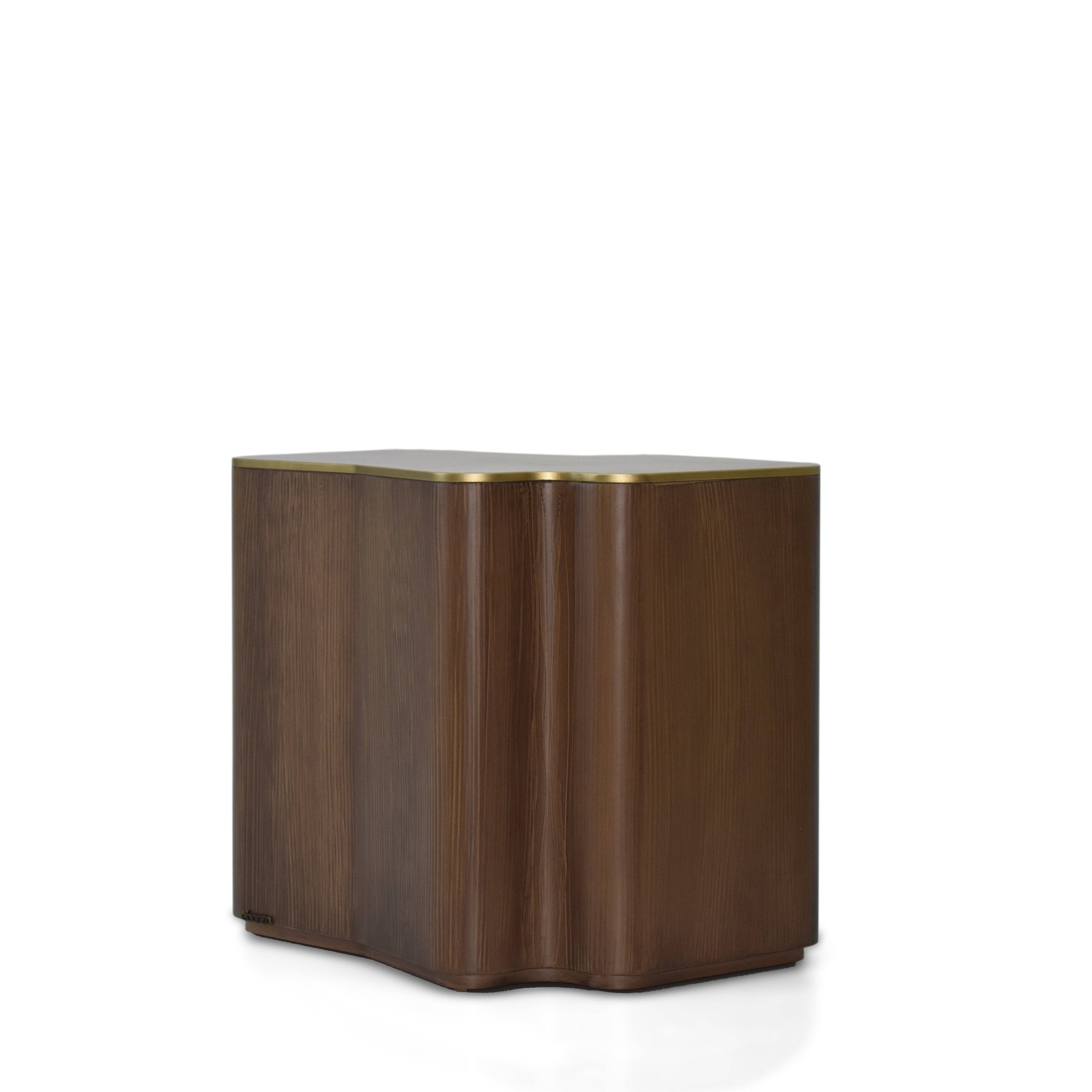 Giallo Walnut Side Table Glost-040W - Side Tables - ebarza Furniture UAE | Shop Modern Furniture in Abu Dhabi & Dubai - مفروشات ايبازرا في الامارات | تسوق اثاث عصري وديكورات مميزة في دبي وابوظبي