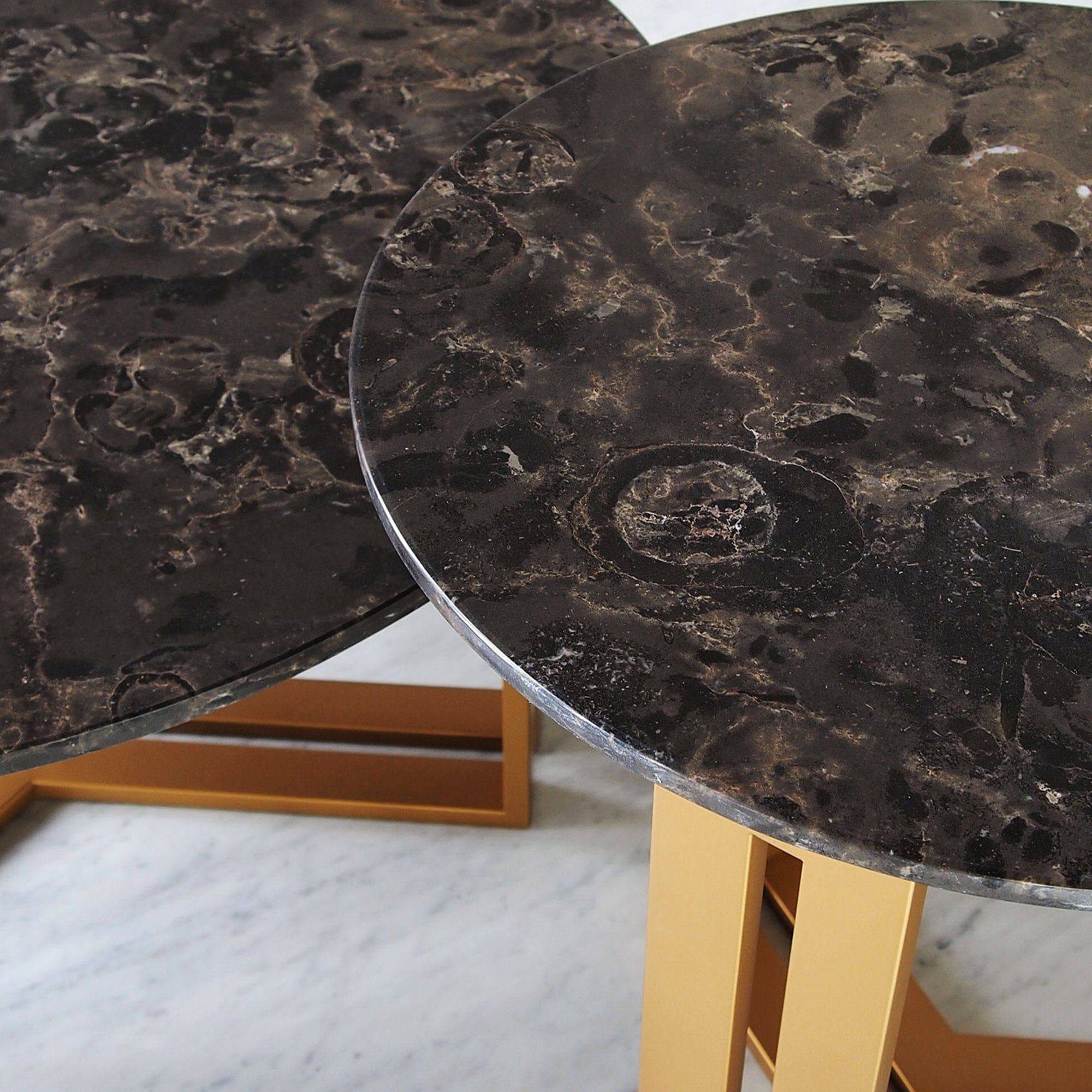 Gliese Set Of 2 Natural Marble Side Table 217Ct + 217St - Side Tables - ebarza Furniture UAE | Shop Modern Furniture in Abu Dhabi & Dubai - مفروشات ايبازرا في الامارات | تسوق اثاث عصري وديكورات مميزة في دبي وابوظبي