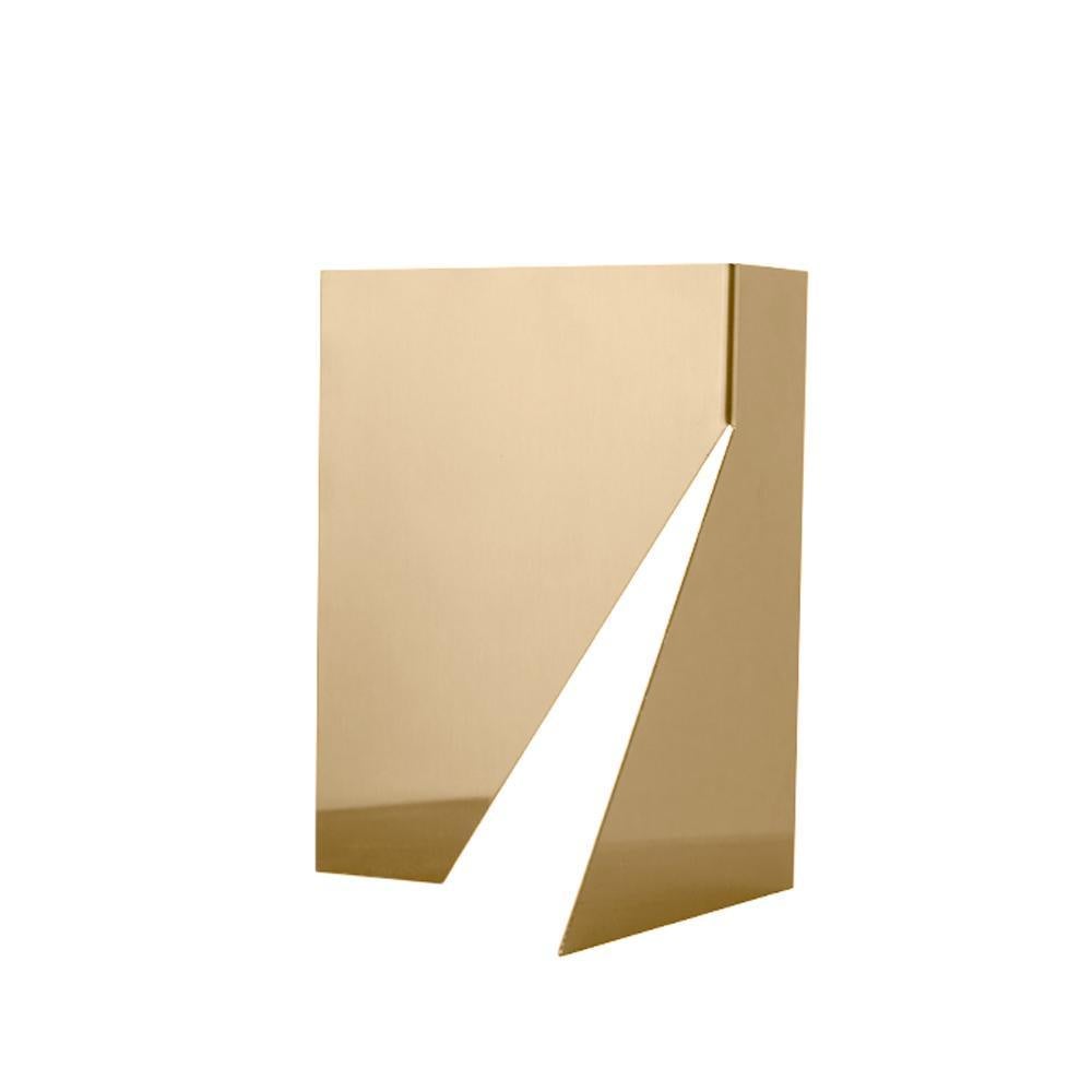 Gold Stainless Steel Abstract Sculpture - B Fc-W2103B - Home Decor Figurines - ebarza Furniture UAE | Shop Modern Furniture in Abu Dhabi & Dubai - مفروشات ايبازرا في الامارات | تسوق اثاث عصري وديكورات مميزة في دبي وابوظبي