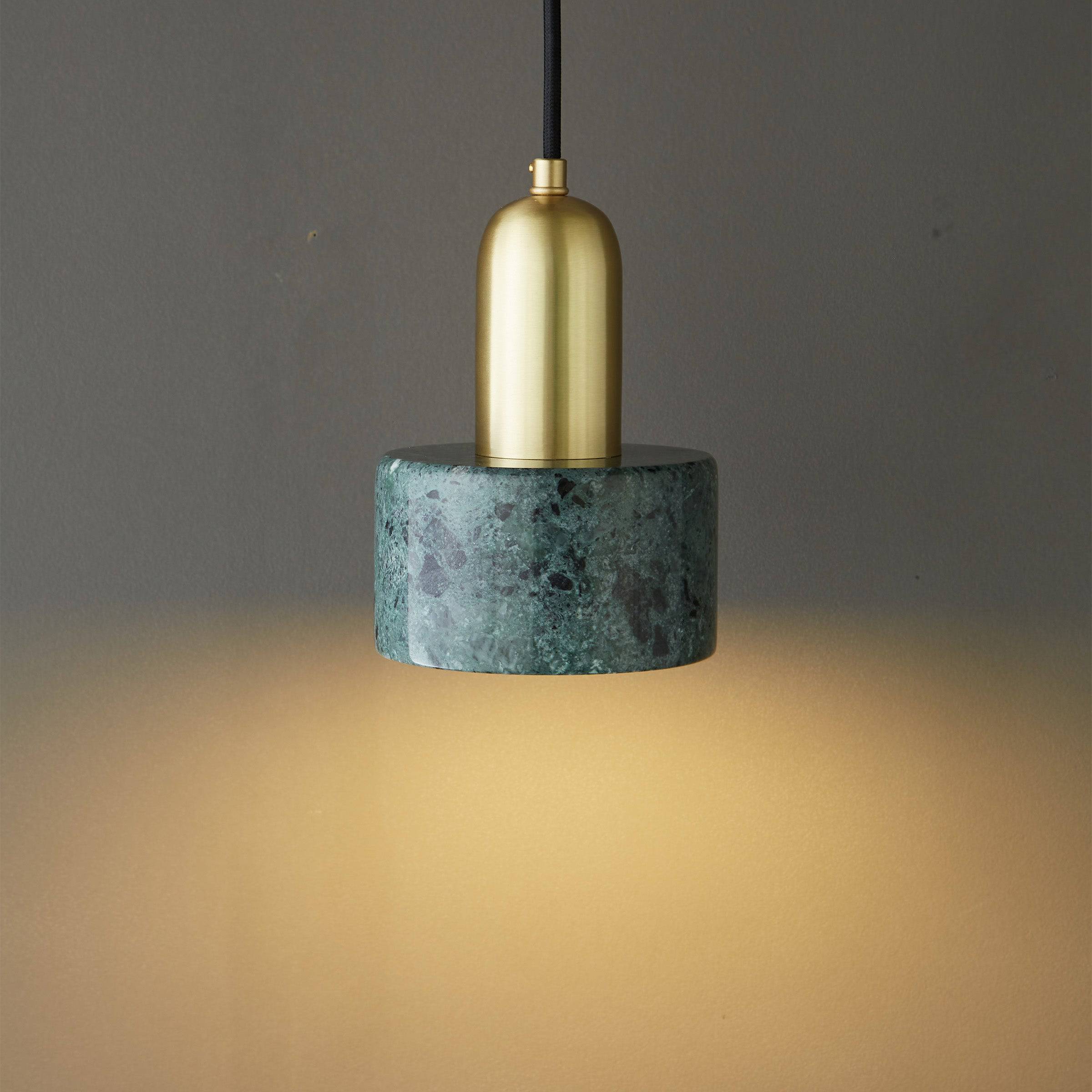 Green Marble Pendant Lamp 7713-Gn - Pendant Lamps - ebarza Furniture UAE | Shop Modern Furniture in Abu Dhabi & Dubai - مفروشات ايبازرا في الامارات | تسوق اثاث عصري وديكورات مميزة في دبي وابوظبي