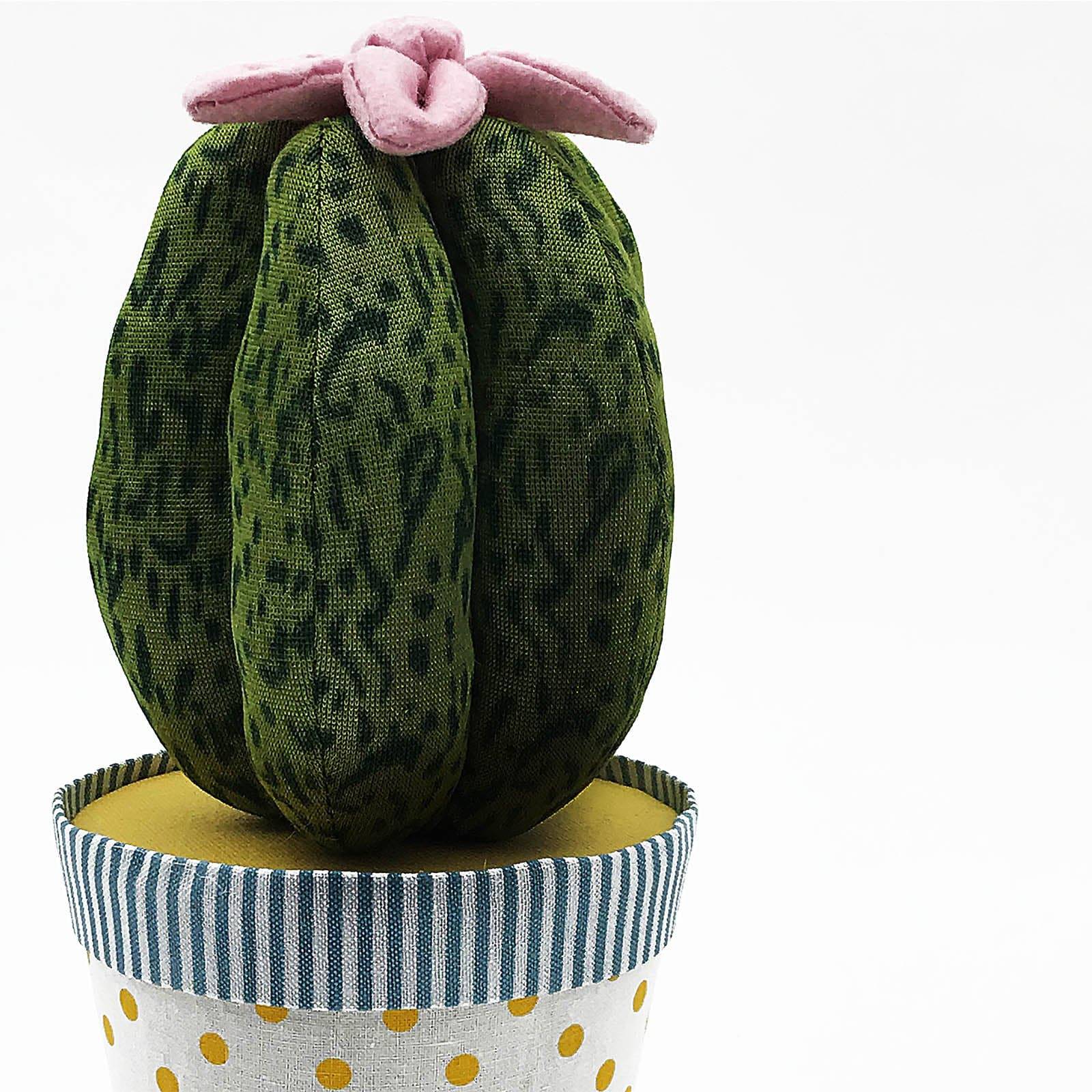 Handmade Cute Decorative Doll/Door Stopper T16216B - Doll/Door stopper - ebarza Furniture UAE | Shop Modern Furniture in Abu Dhabi & Dubai - مفروشات ايبازرا في الامارات | تسوق اثاث عصري وديكورات مميزة في دبي وابوظبي