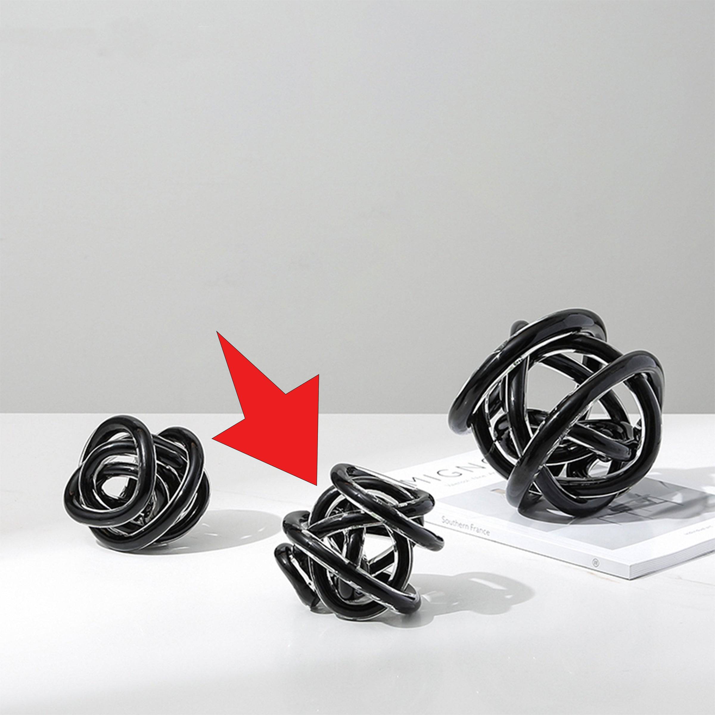 Handmade Glass Ballotin Black Line Small Ball Fb-Zs2123B - Home Decor Figurines - ebarza Furniture UAE | Shop Modern Furniture in Abu Dhabi & Dubai - مفروشات ايبازرا في الامارات | تسوق اثاث عصري وديكورات مميزة في دبي وابوظبي