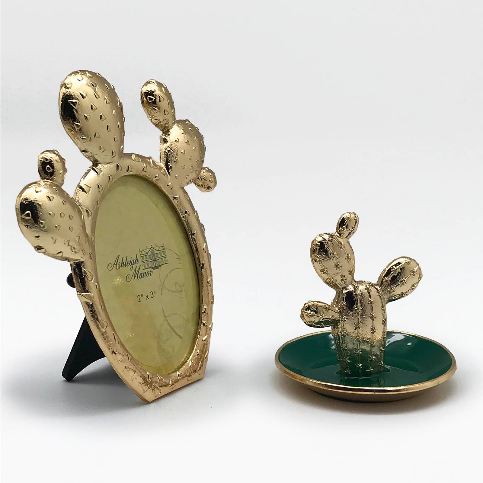 Handmade Zinc Photo Frame Arezona 42137-23Bga4 - Photo Frames - ebarza Furniture UAE | Shop Modern Furniture in Abu Dhabi & Dubai - مفروشات ايبازرا في الامارات | تسوق اثاث عصري وديكورات مميزة في دبي وابوظبي