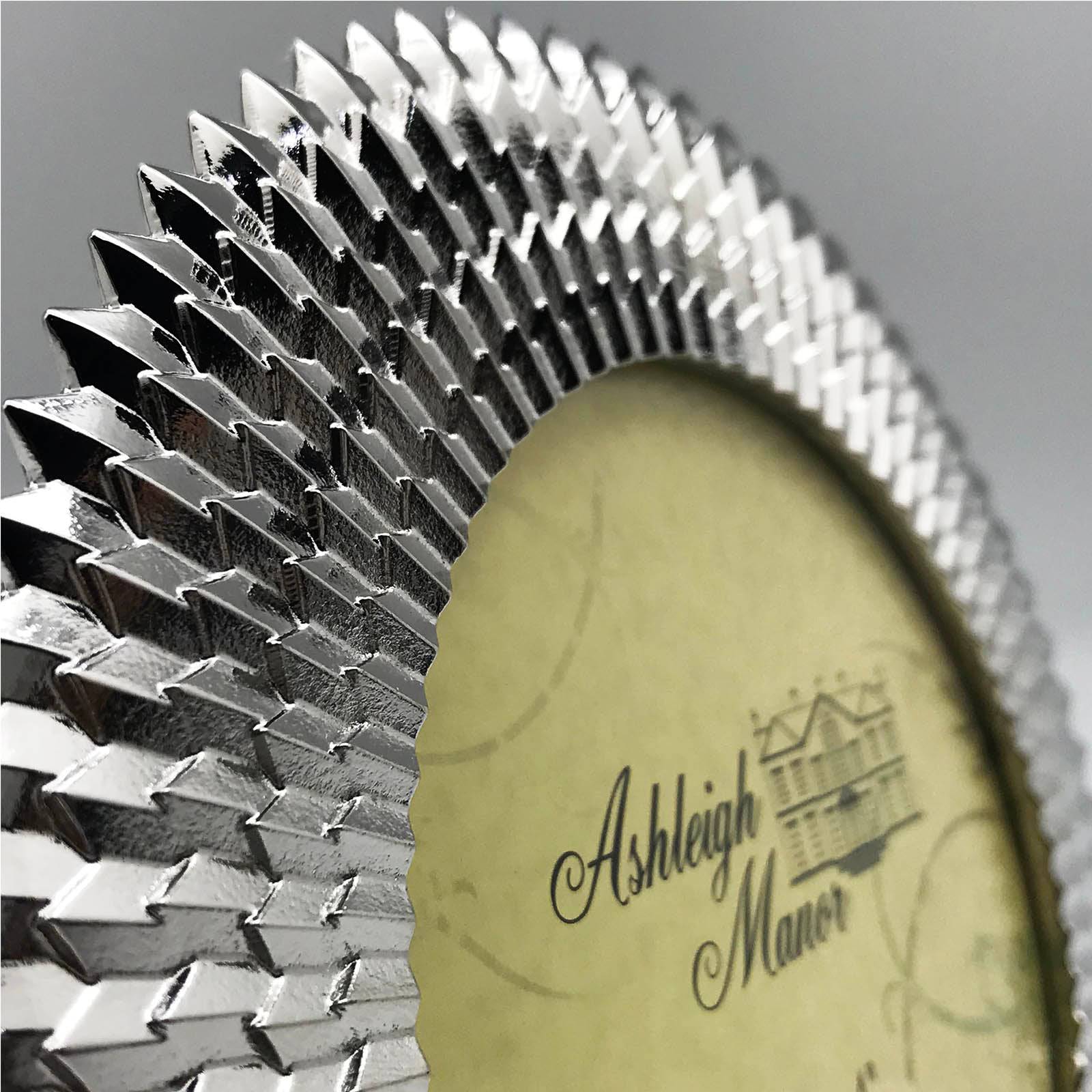 Handmade Zinc Plate/Ashtray Chrome 48134A000 - Trays - ebarza Furniture UAE | Shop Modern Furniture in Abu Dhabi & Dubai - مفروشات ايبازرا في الامارات | تسوق اثاث عصري وديكورات مميزة في دبي وابوظبي