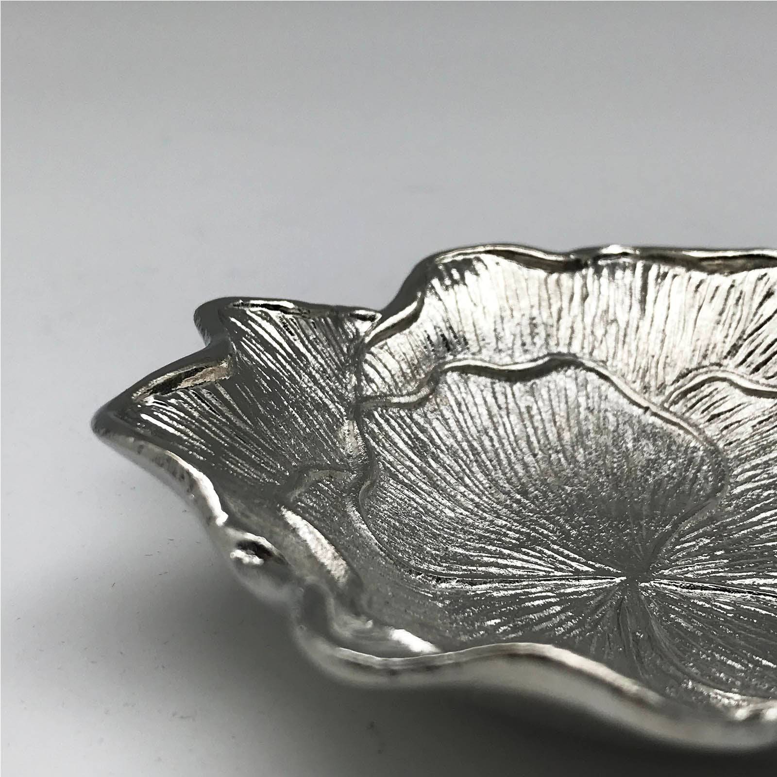 Handmade Zinc Plate/Ashtray Chrome 48146A0B9 - Trays - ebarza Furniture UAE | Shop Modern Furniture in Abu Dhabi & Dubai - مفروشات ايبازرا في الامارات | تسوق اثاث عصري وديكورات مميزة في دبي وابوظبي