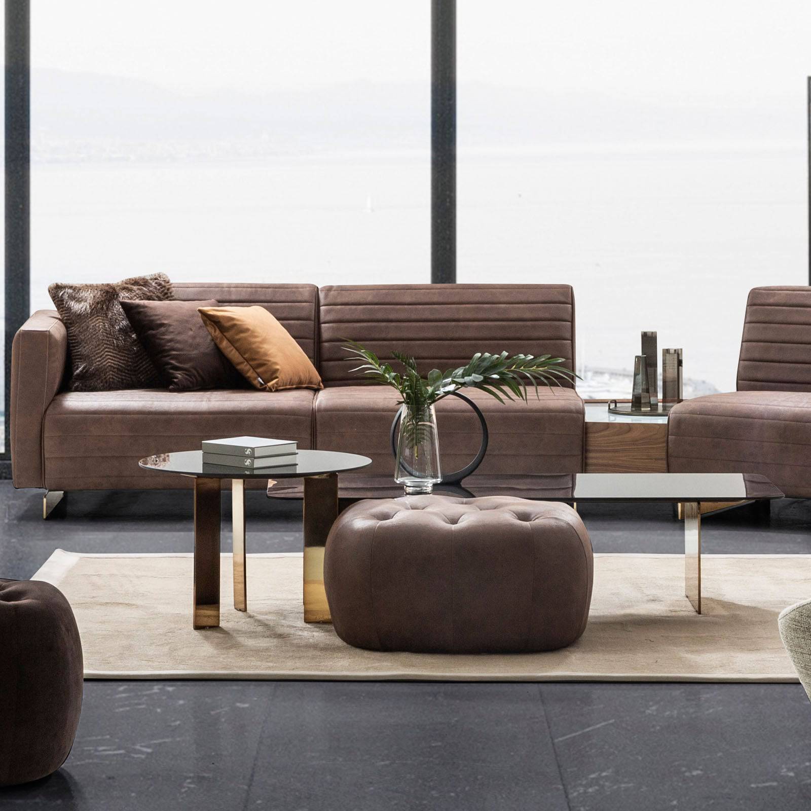 Heritage Side Table Hei-Table001 - Side Tables - ebarza Furniture UAE | Shop Modern Furniture in Abu Dhabi & Dubai - مفروشات ايبازرا في الامارات | تسوق اثاث عصري وديكورات مميزة في دبي وابوظبي