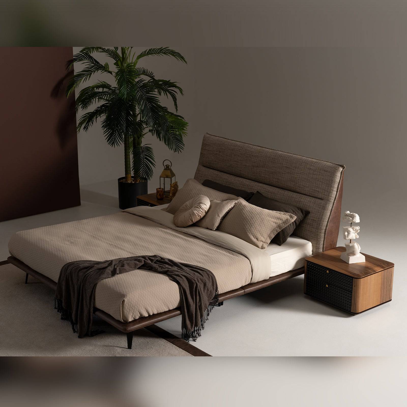 Display Item - Julia Dresser And Mirror Layla-Dresser-YAS - DISPLAY ITEM - ebarza Furniture UAE | Shop Modern Furniture in Abu Dhabi & Dubai - مفروشات ايبازرا في الامارات | تسوق اثاث عصري وديكورات مميزة في دبي وابوظبي