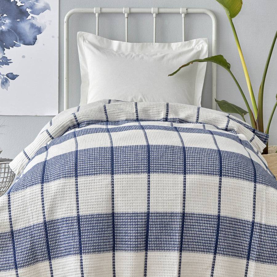 Karaca Home Carmen Navy Blue Single Waffle Blanket 200.18.01.0494 - Blankets - ebarza Furniture UAE | Shop Modern Furniture in Abu Dhabi & Dubai - مفروشات ايبازرا في الامارات | تسوق اثاث عصري وديكورات مميزة في دبي وابوظبي