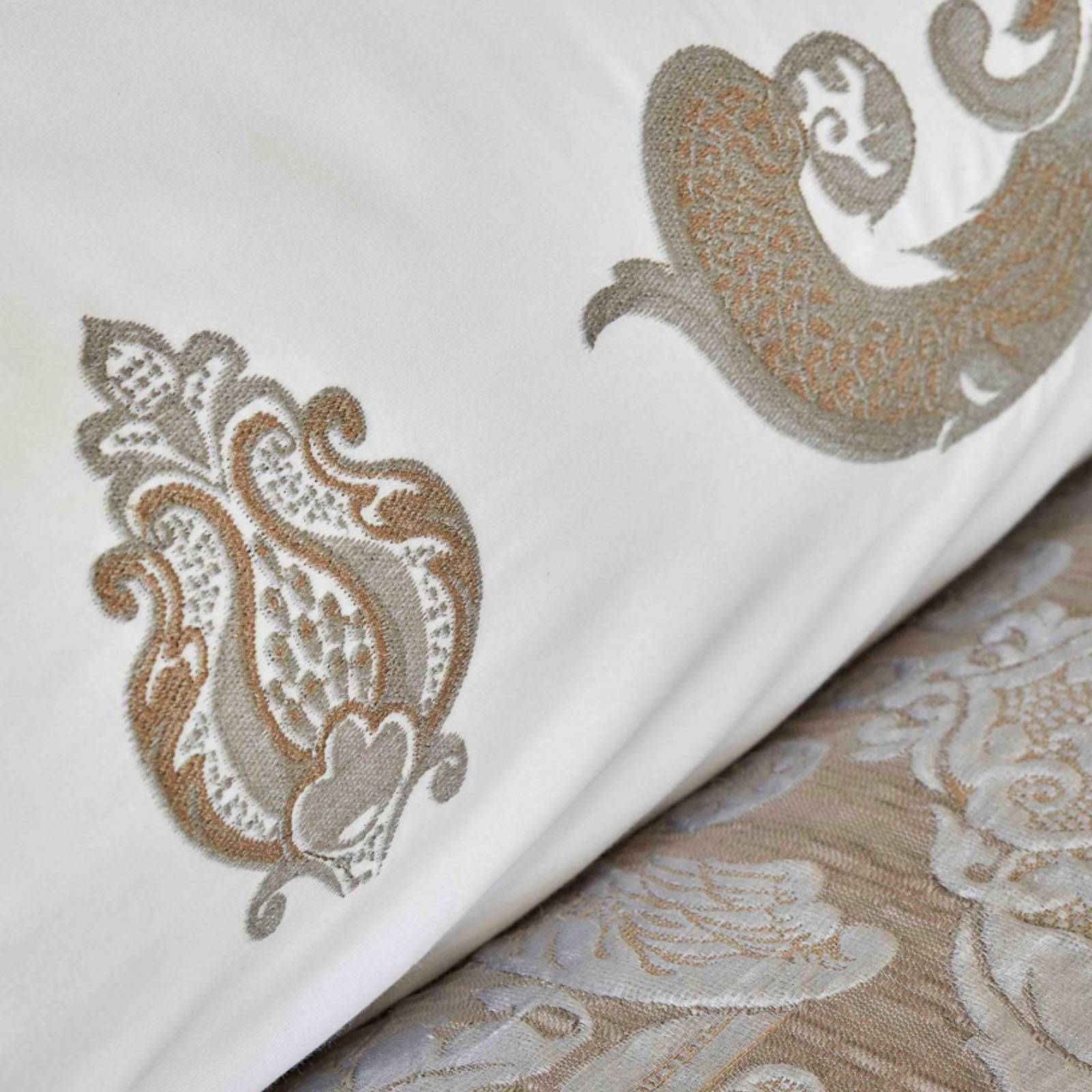 Karaca Home Cornelia Anthracite 6-Piece Silk Private Duvet Cover Set 200.17.01.0177 - Bedding - ebarza Furniture UAE | Shop Modern Furniture in Abu Dhabi & Dubai - مفروشات ايبازرا في الامارات | تسوق اثاث عصري وديكورات مميزة في دبي وابوظبي