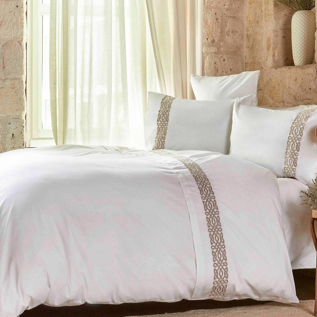 Karaca Home Rivoli Beige Cotton Filtered Double Duvet Cover Set 200.18.01.0186 - Bedding - ebarza Furniture UAE | Shop Modern Furniture in Abu Dhabi & Dubai - مفروشات ايبازرا في الامارات | تسوق اثاث عصري وديكورات مميزة في دبي وابوظبي