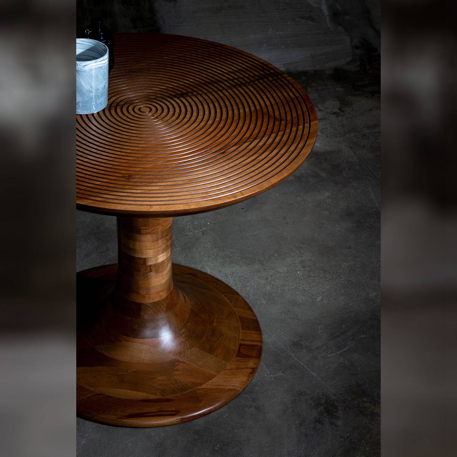 Key Side Table - Side Tables - ebarza Furniture UAE | Shop Modern Furniture in Abu Dhabi & Dubai - مفروشات ايبازرا في الامارات | تسوق اثاث عصري وديكورات مميزة في دبي وابوظبي