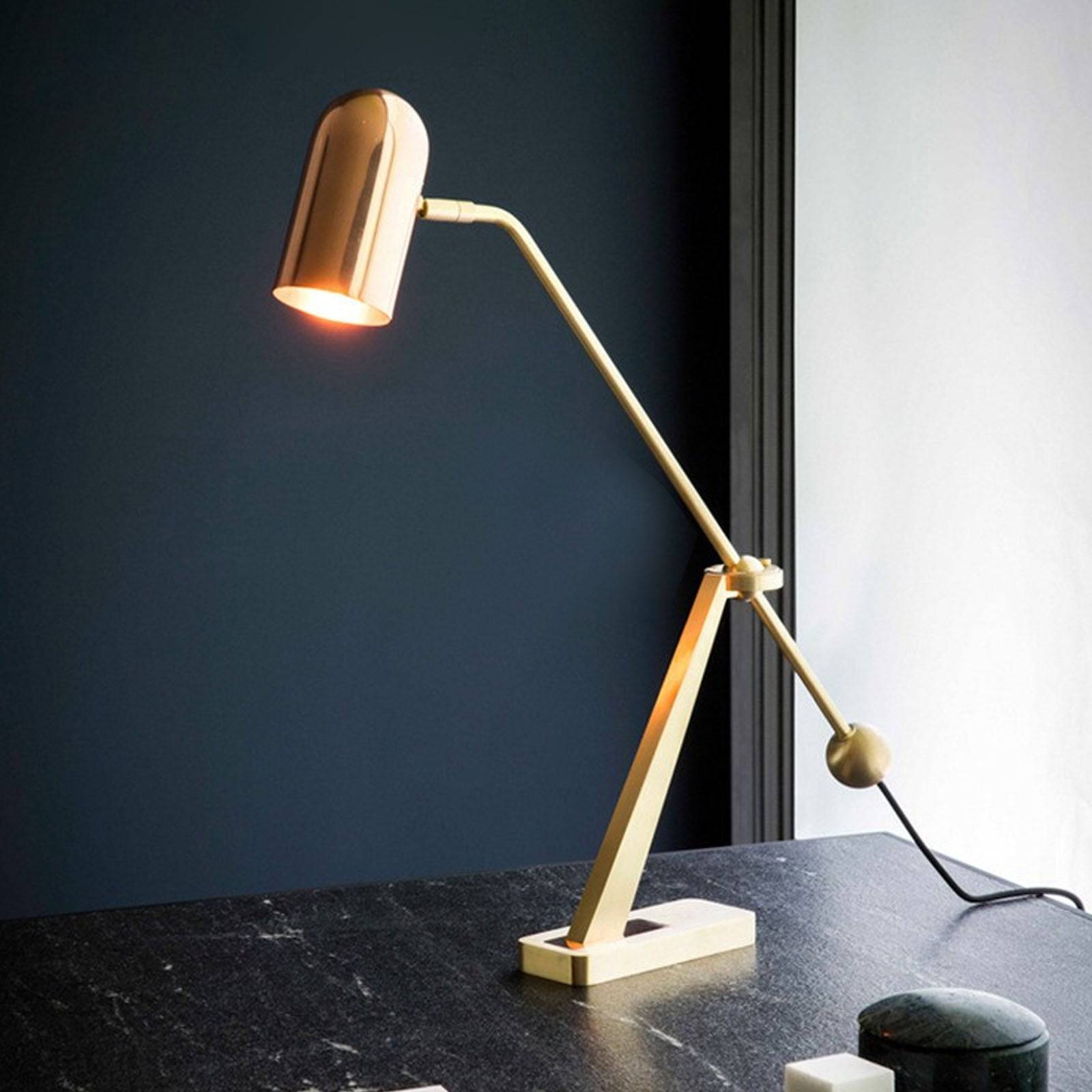 Lazio Table Lamp Cy-New-061 - Desk\table Lamps - ebarza Furniture UAE | Shop Modern Furniture in Abu Dhabi & Dubai - مفروشات ايبازرا في الامارات | تسوق اثاث عصري وديكورات مميزة في دبي وابوظبي